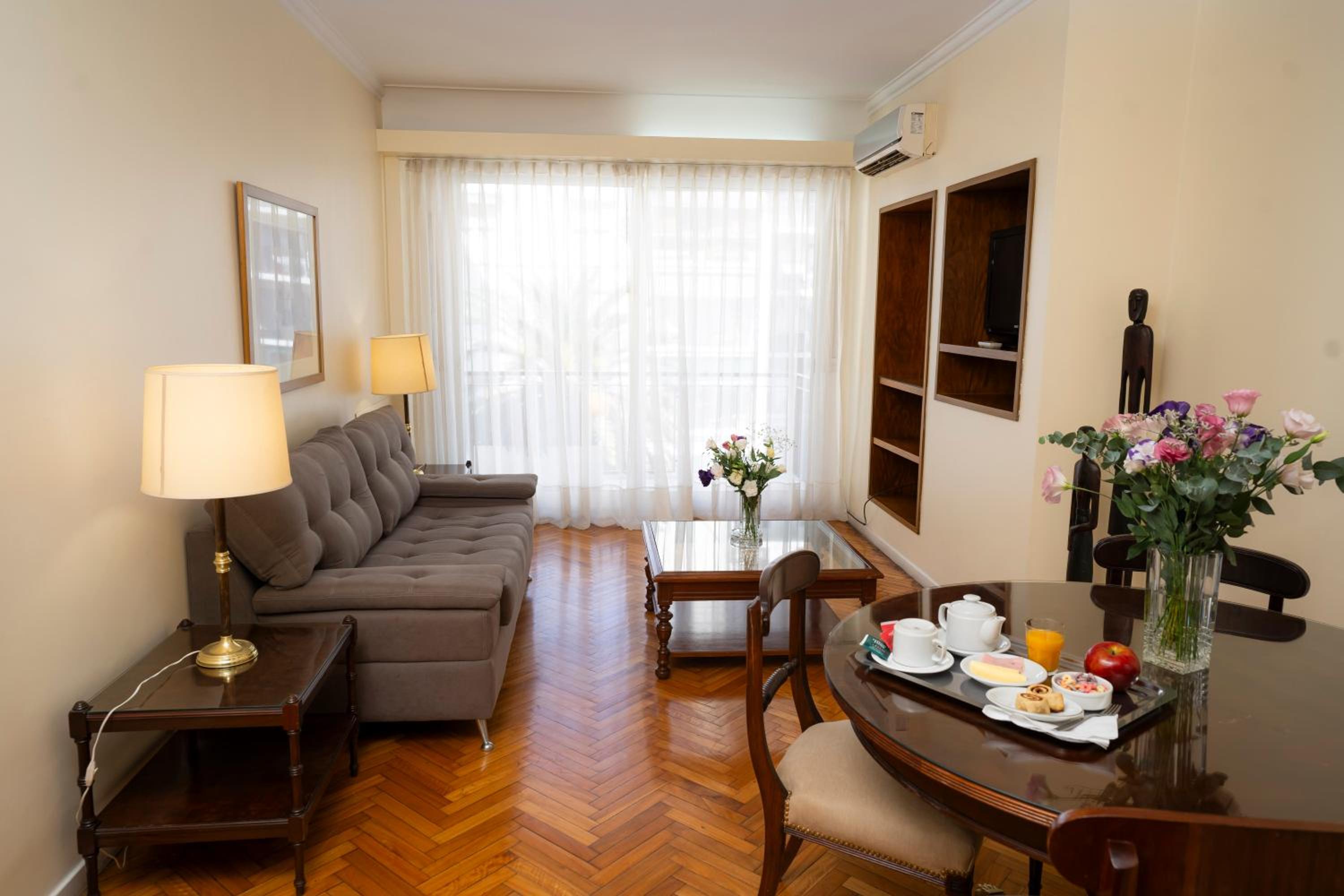 Two-Bedroom Standard Apartment photo 1