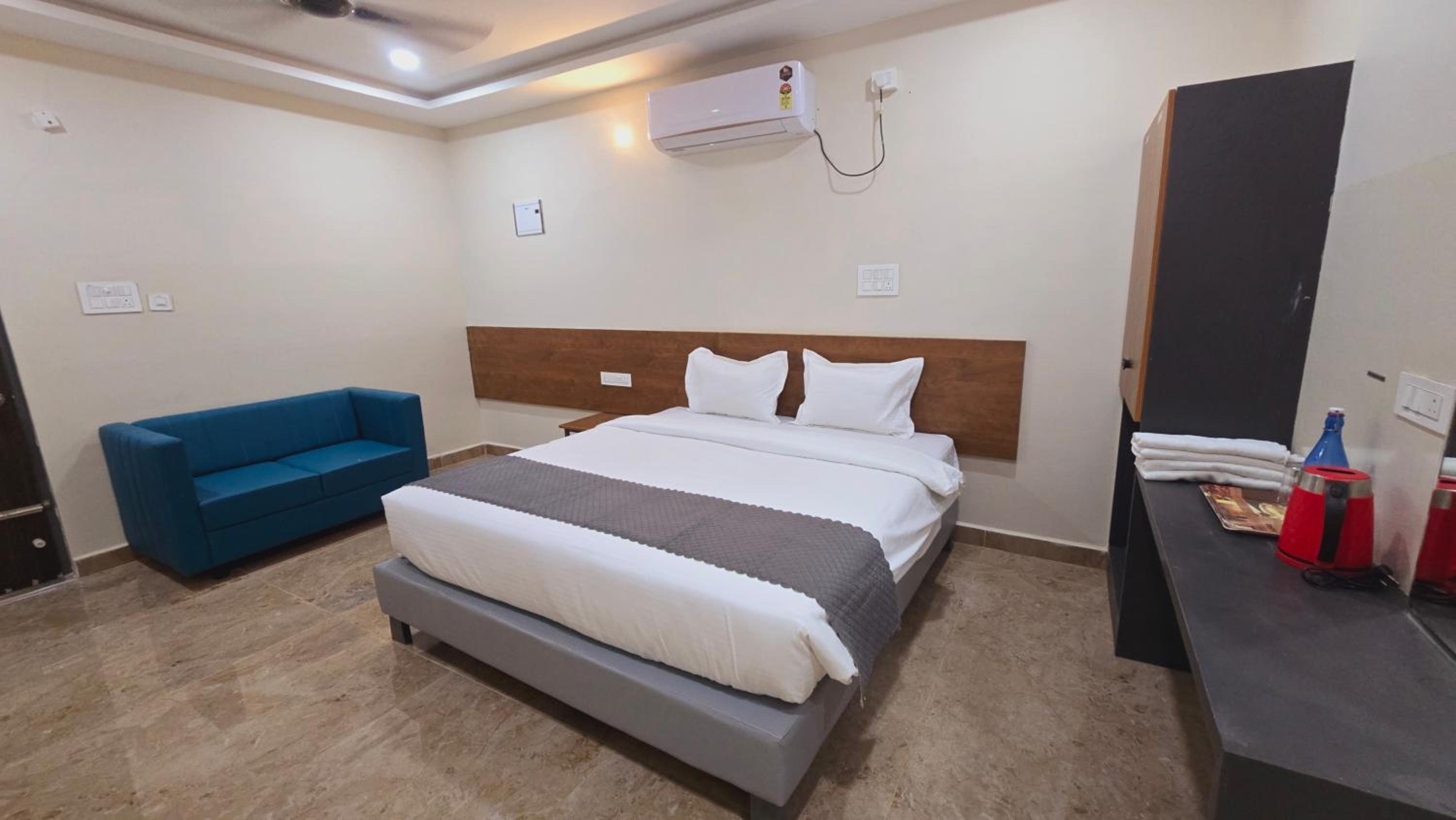Deluxe Double Room - Photo 4