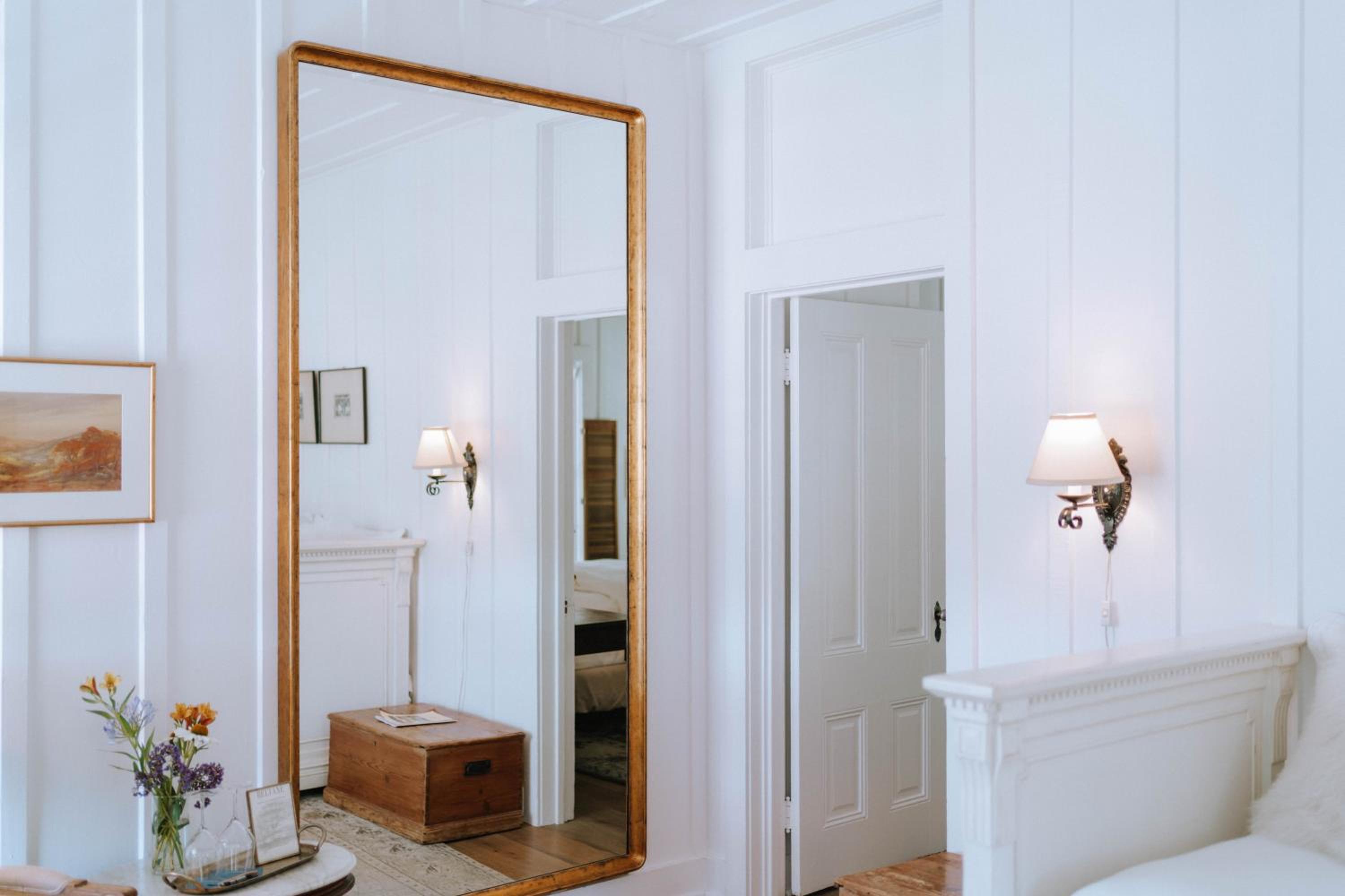 Queen Suite photo 2