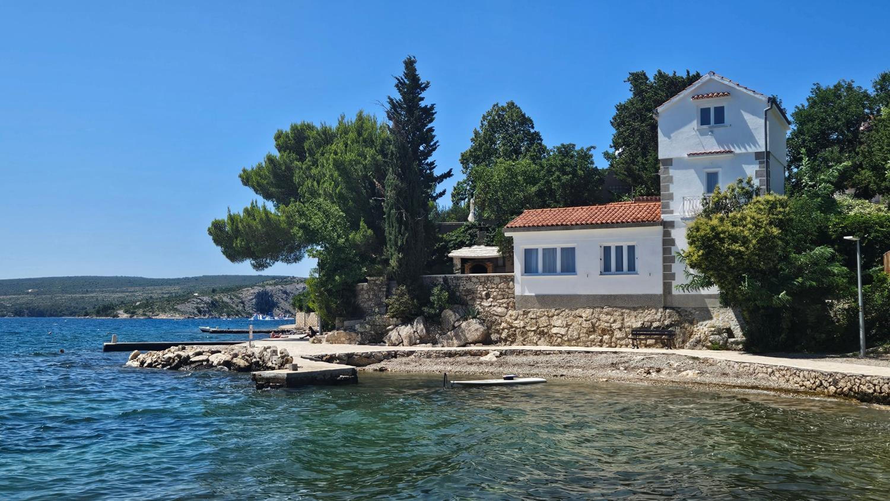 Villa photo 2