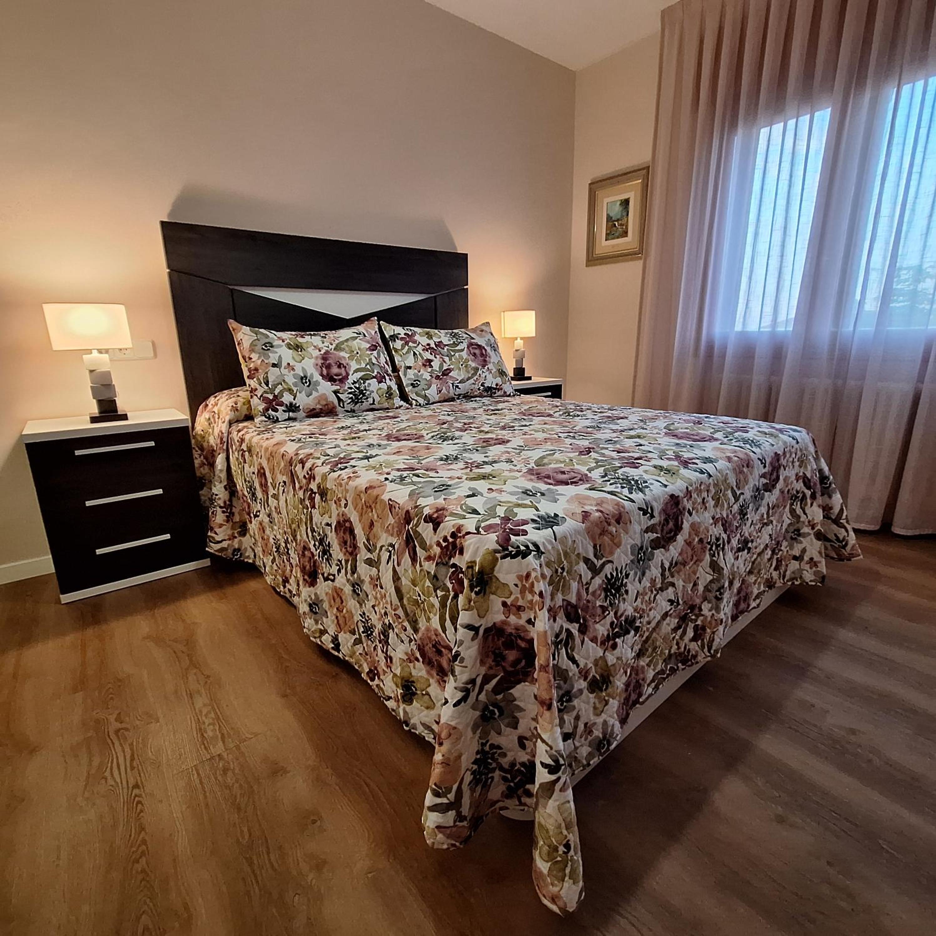 Habitación Doble con Baño Privado