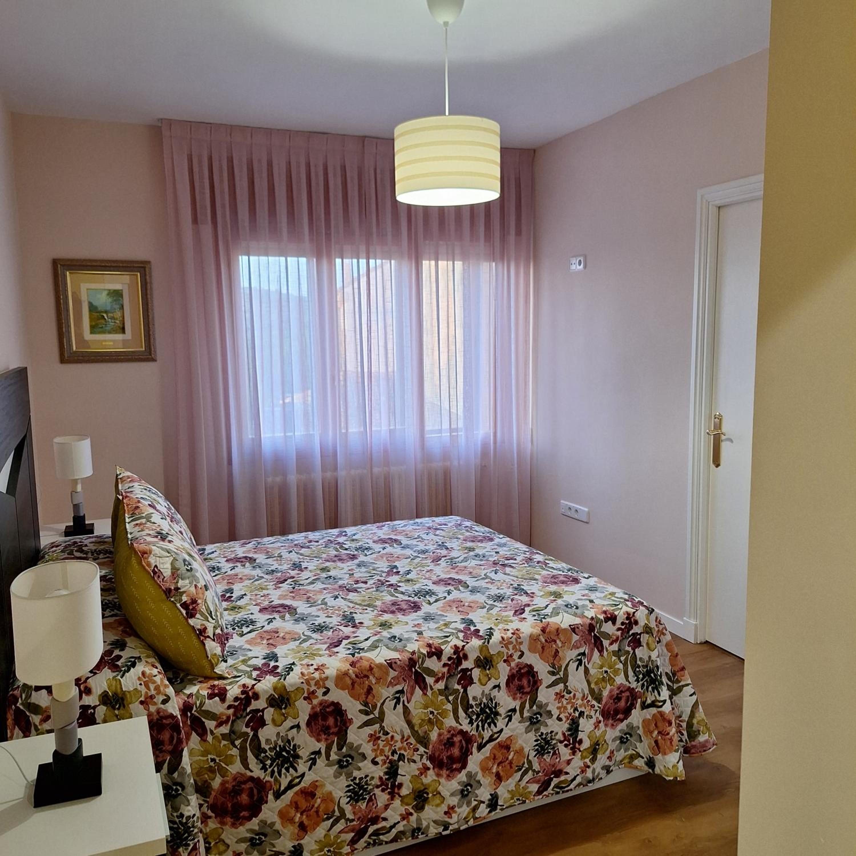 Double Room with Private Bathroom photo 2