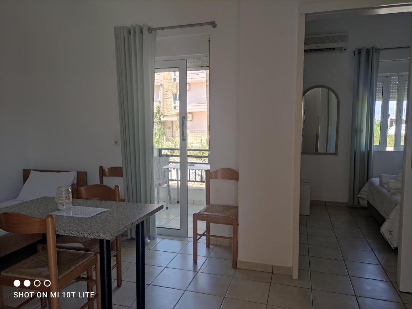 Apartment (3 Adults) photo 1
