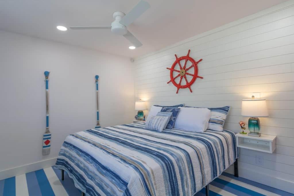 Deluxe Two-Bedroom Apartment With Garden View