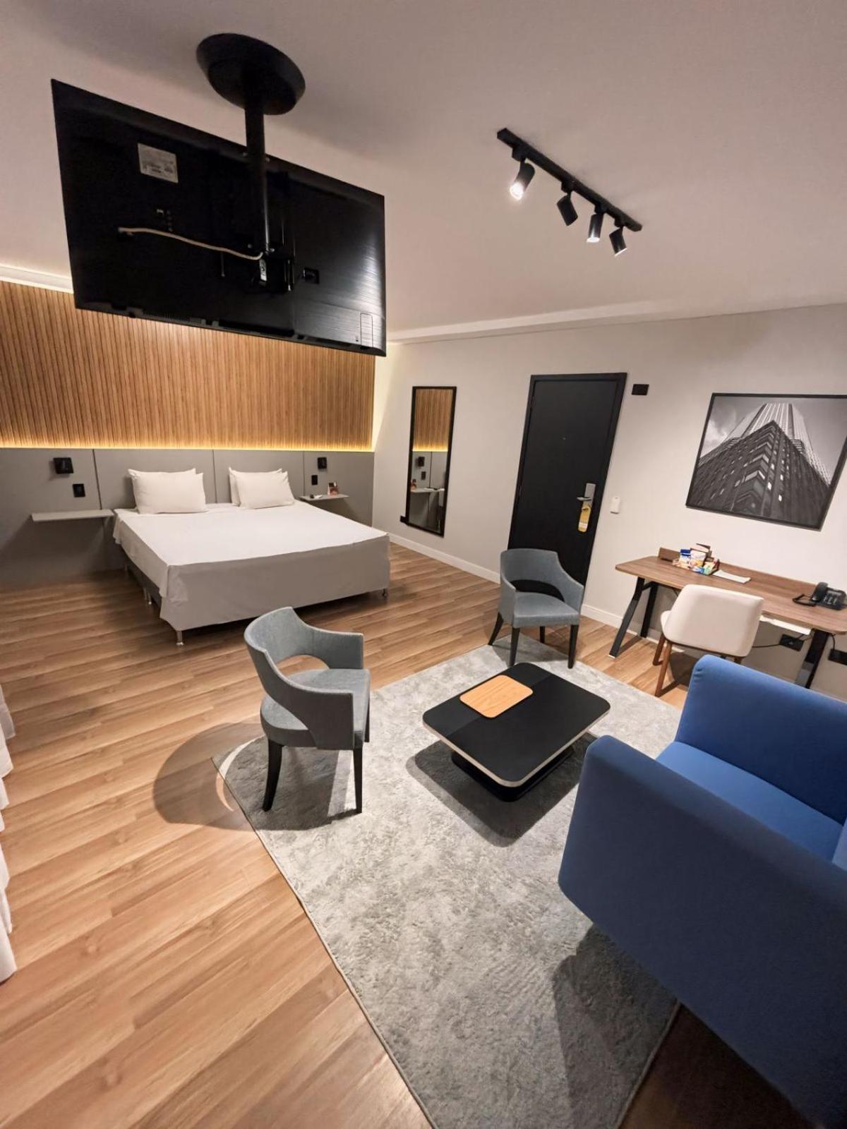 Executive Suite photo 1