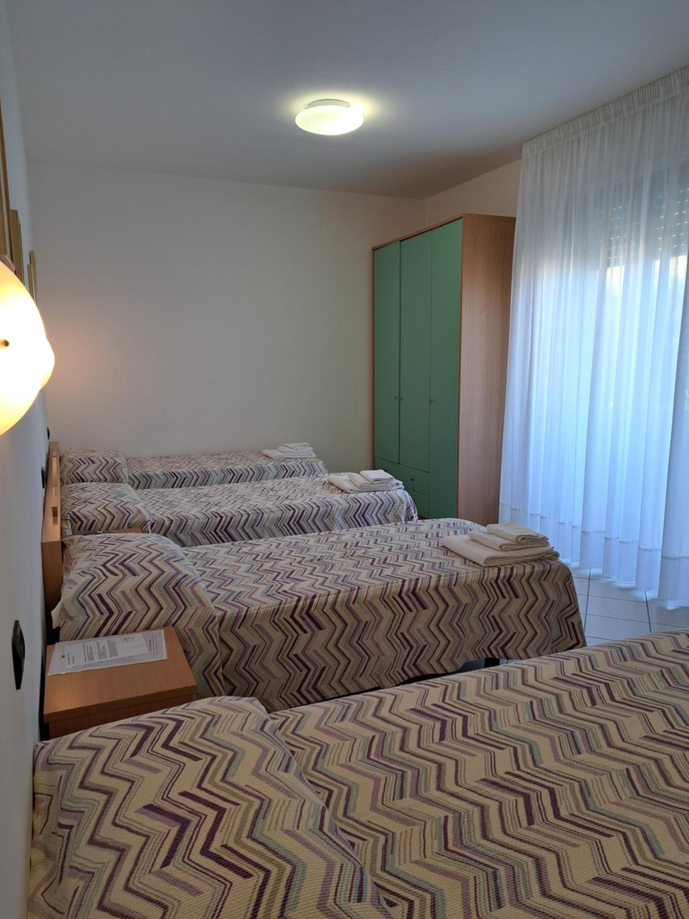 Quadruple Room with Balcony photo 2