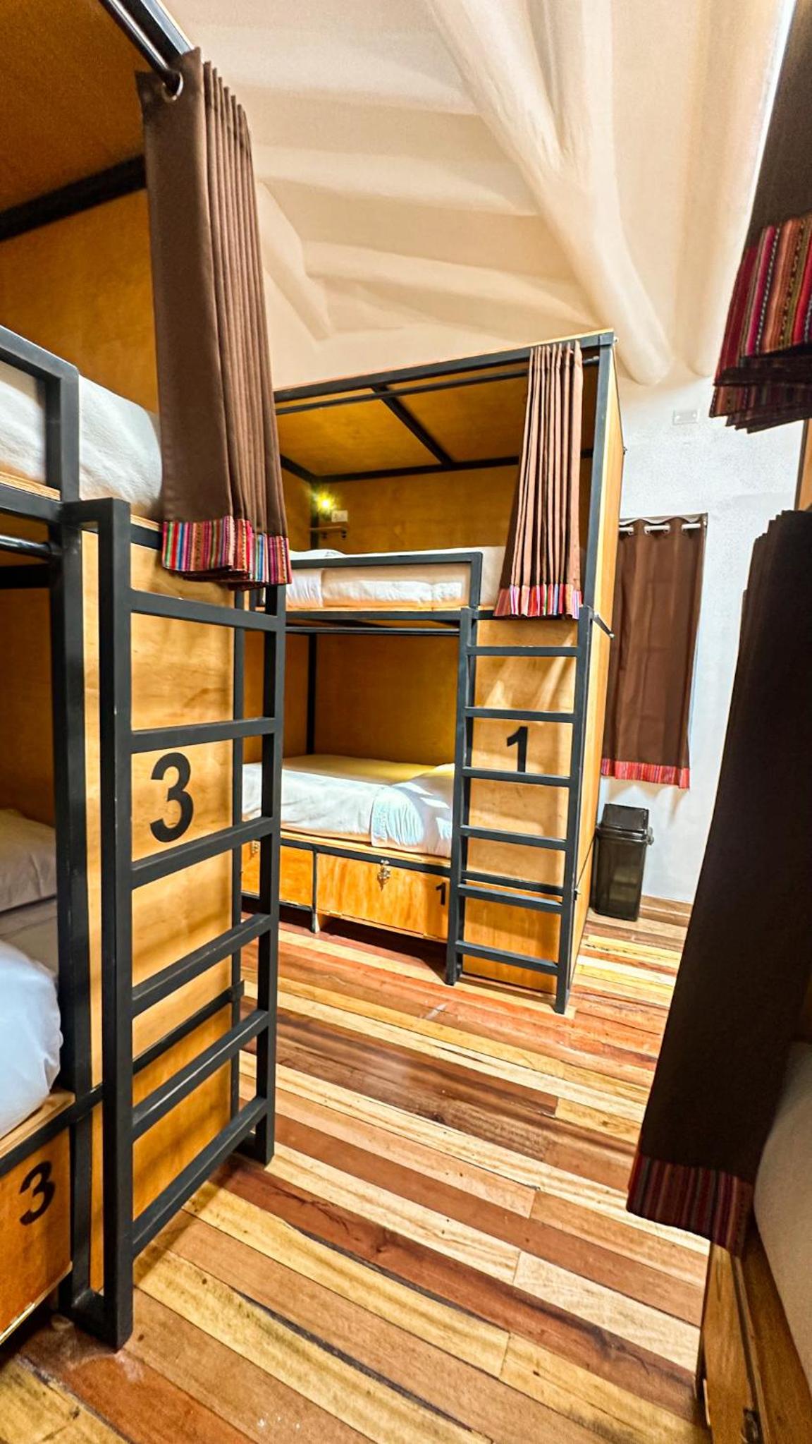 Bed in 6-Bed Female Dormitory Room photo 2
