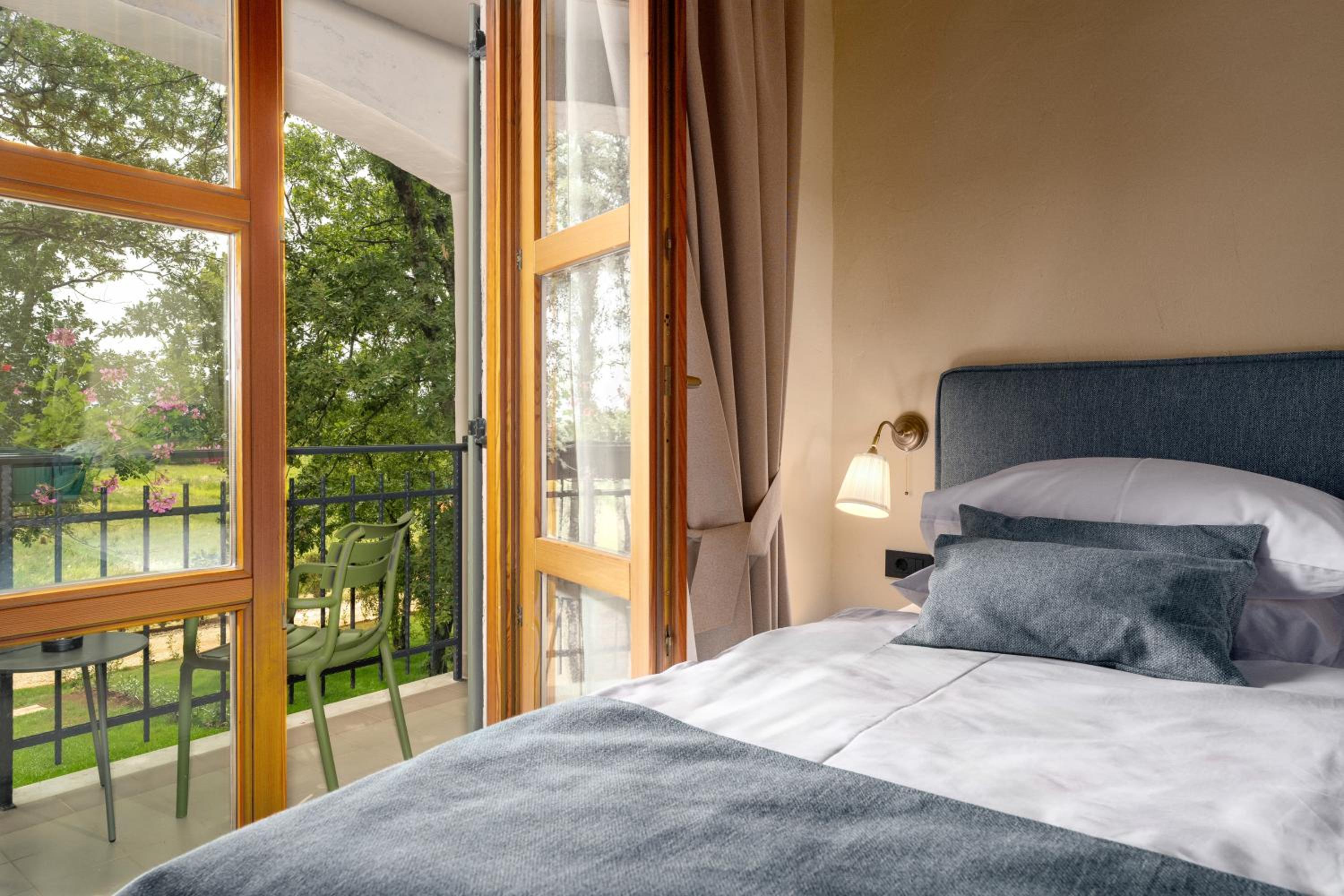 Premium Double Room - Photo 2