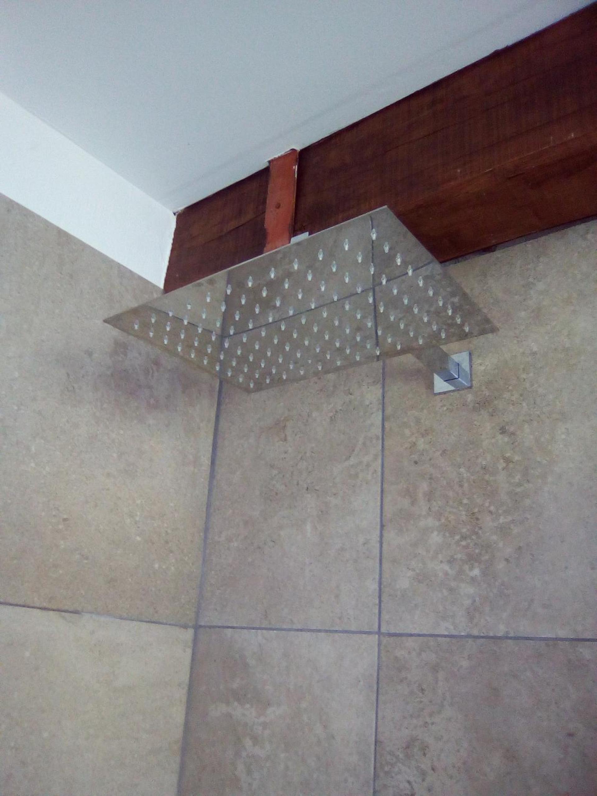 Triple Room with Private Bathroom - Photo 9