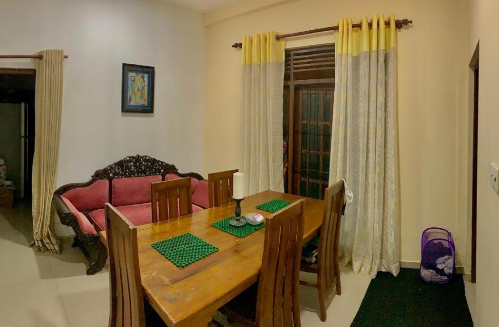 One-Bedroom House photo 2