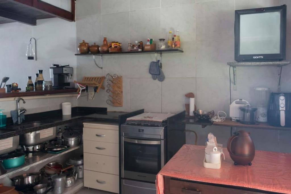 Five-Bedroom House photo 2