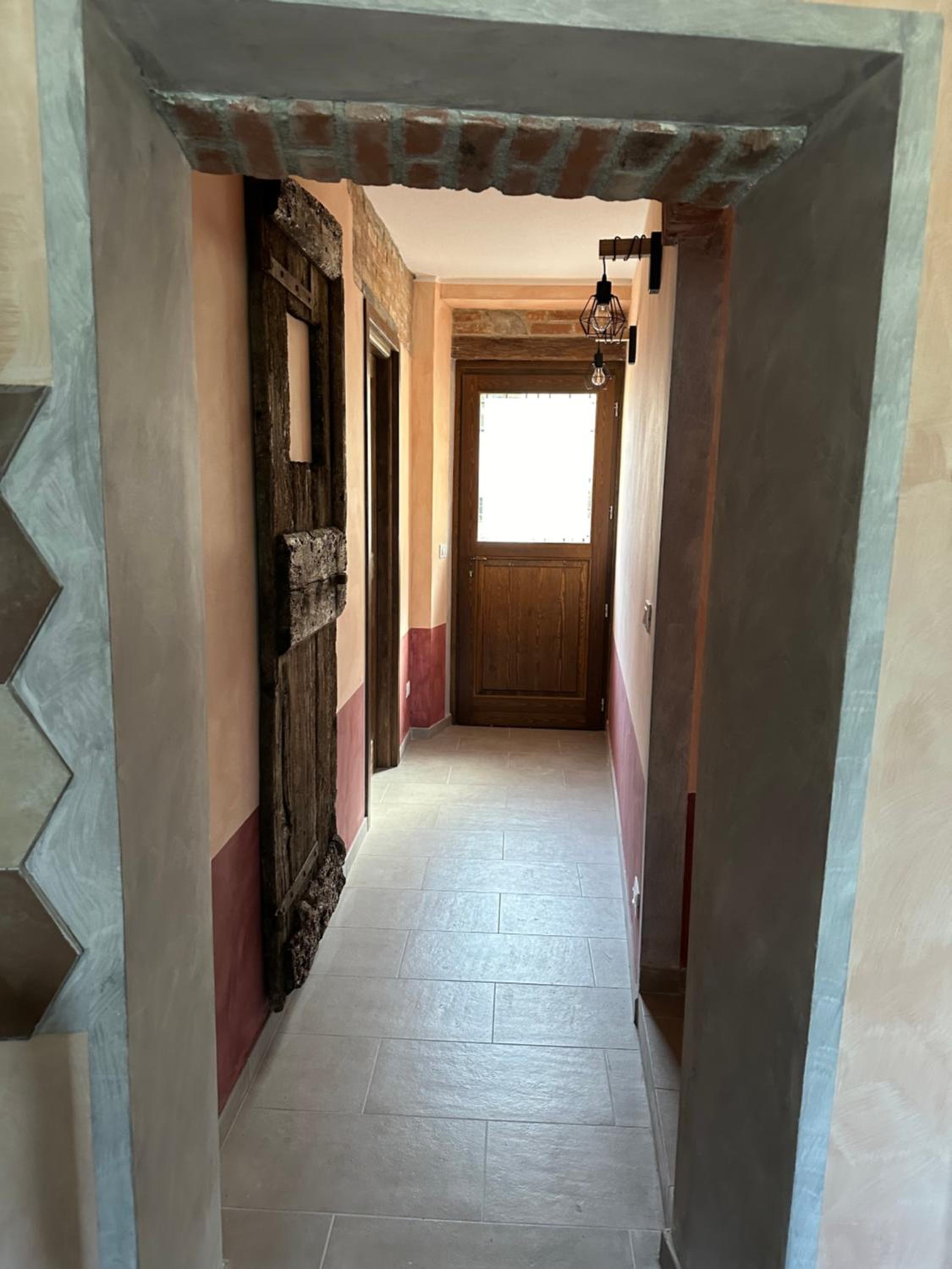 Single Room with Private Bathroom photo 2