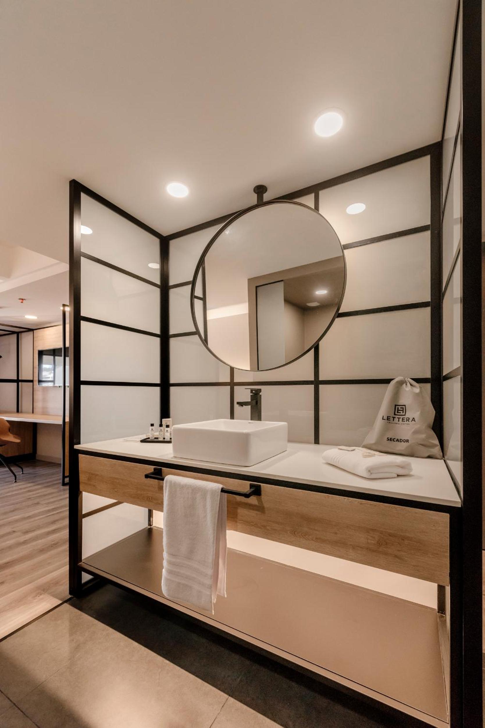 Double Room - Photo 10