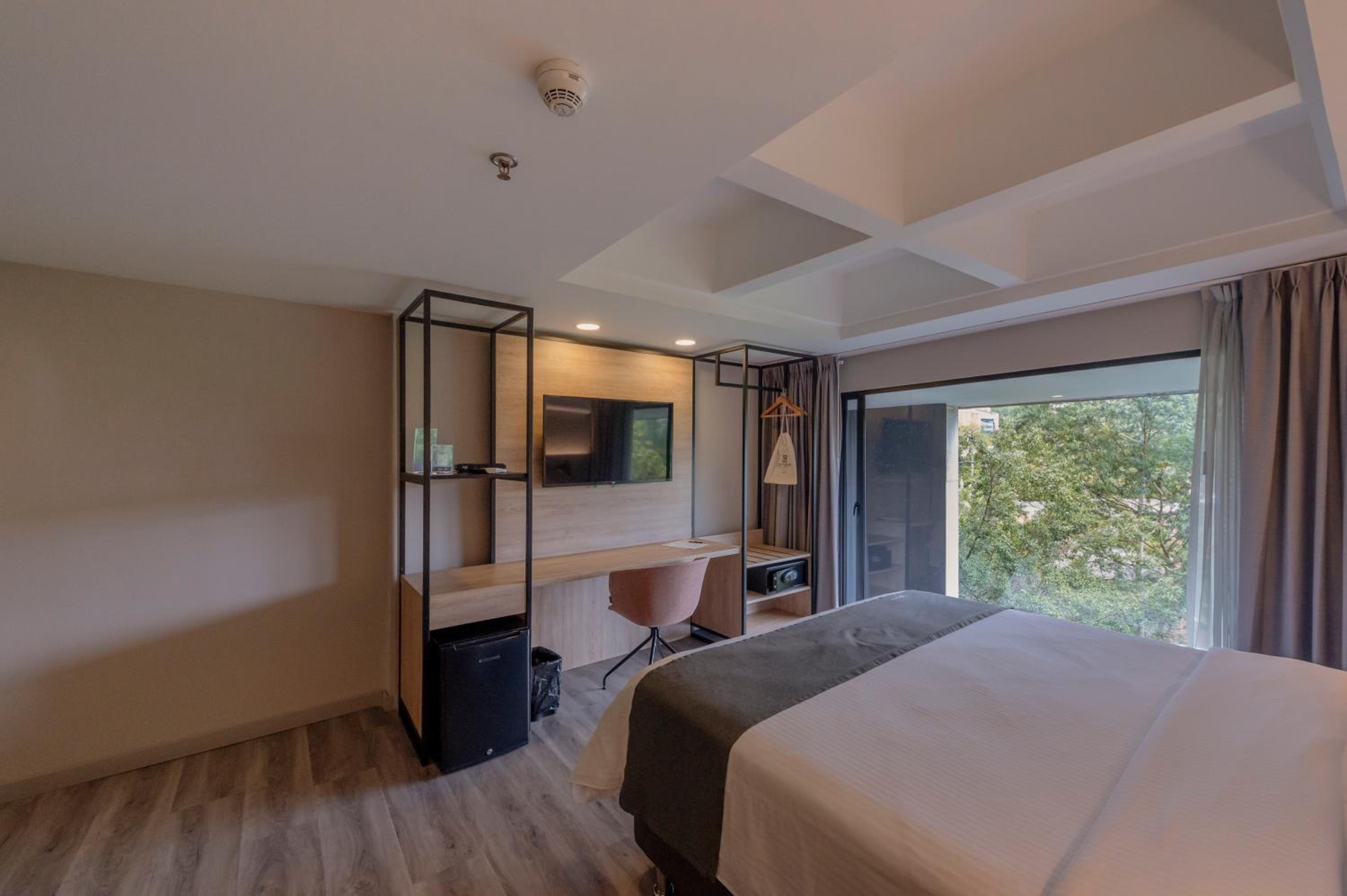 Double Room - Photo 4
