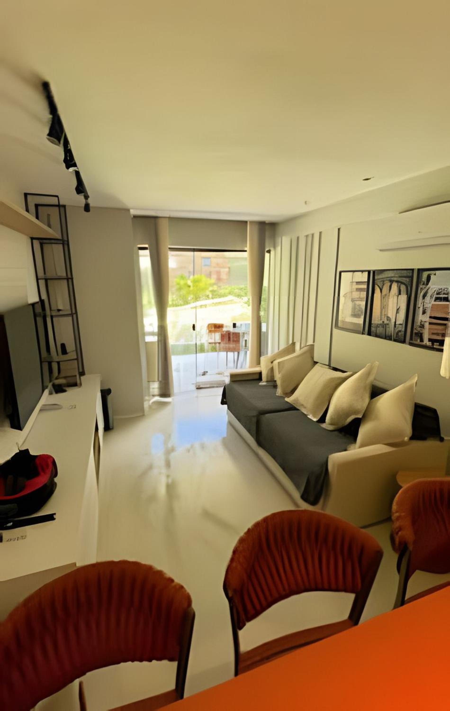 Apartment photo 1