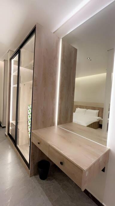 Three-Bedroom Apartment photo 2