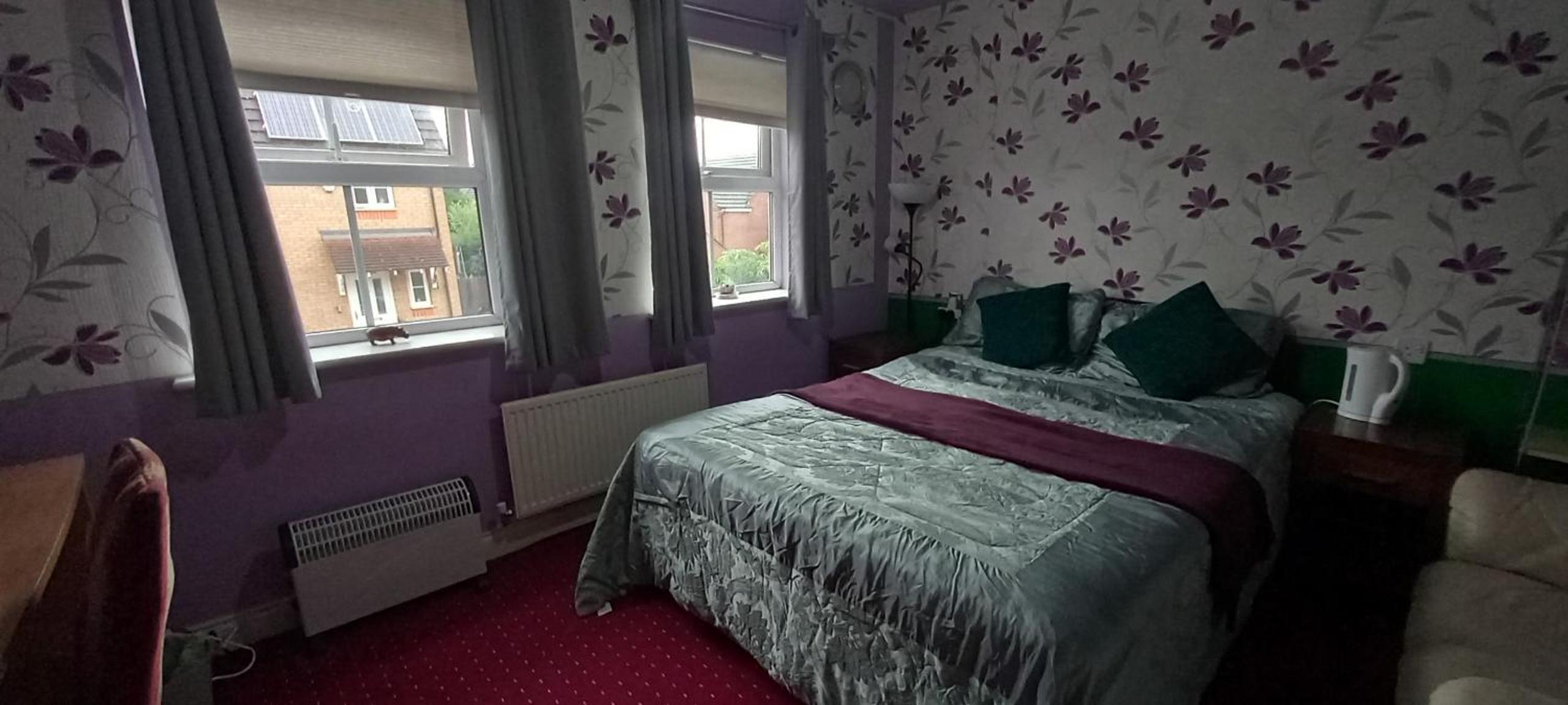 Double Room With Shared Bathroom photo 3