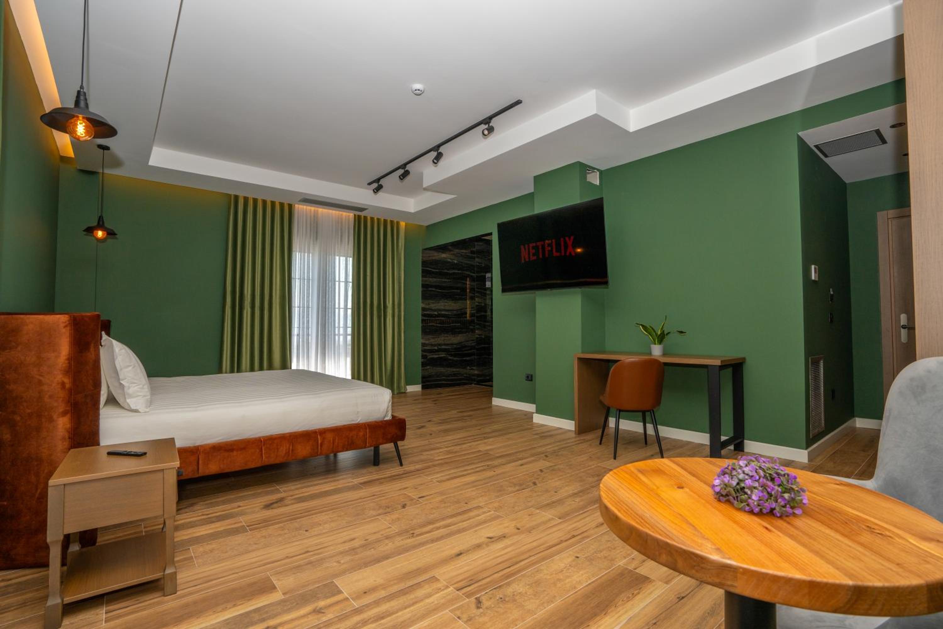 Suite with Balcony photo 3
