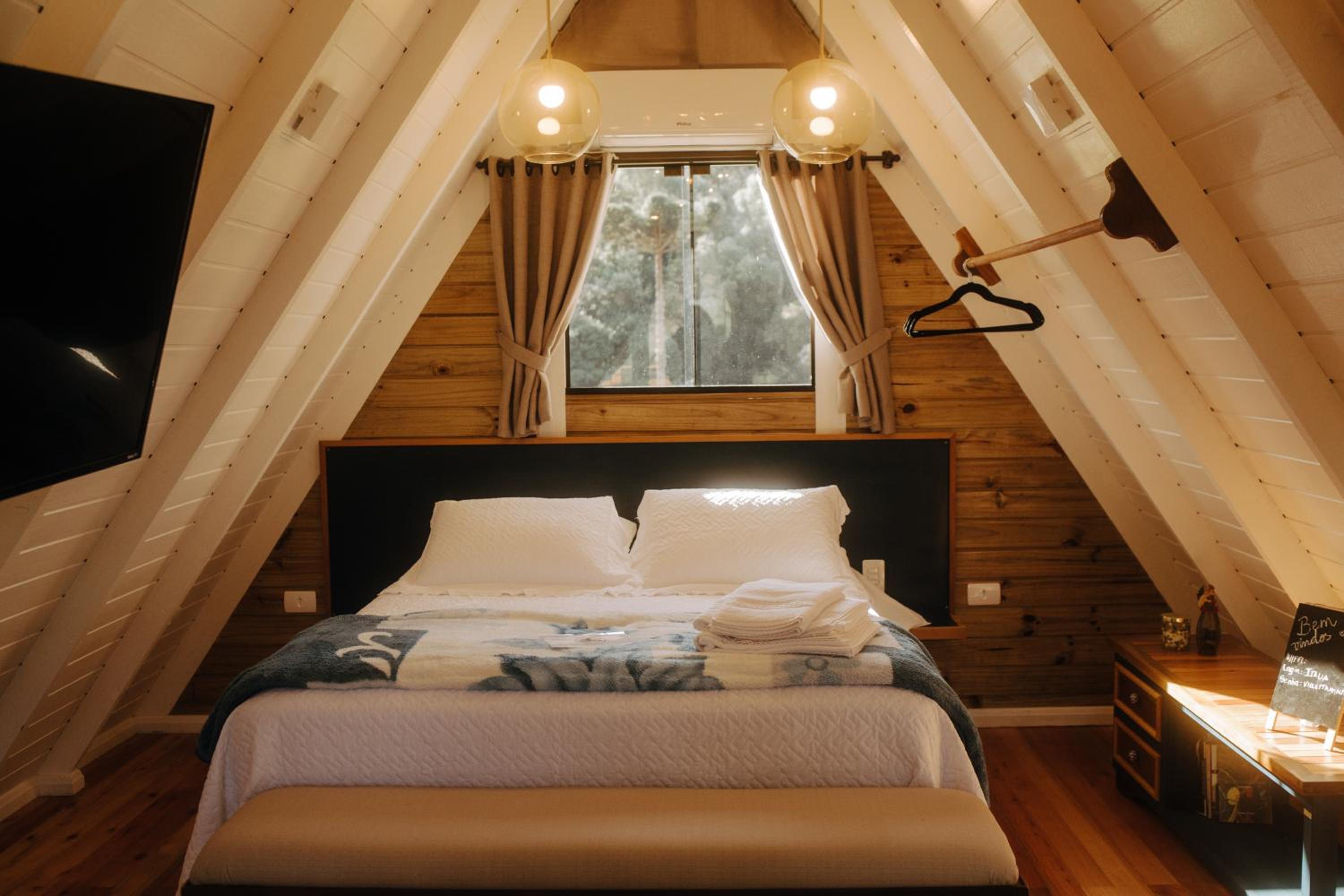 Standard Queen Room photo 1