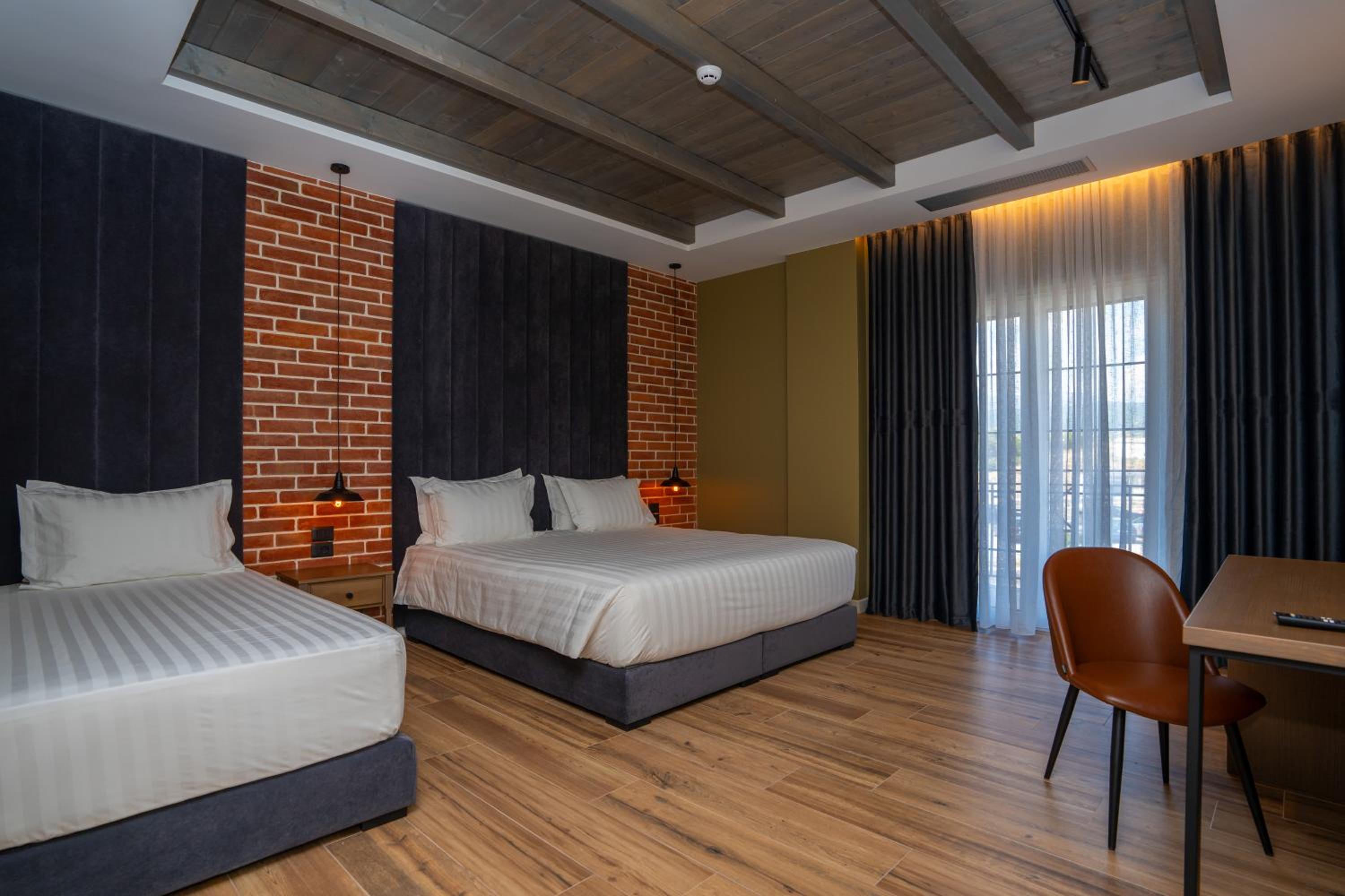 Triple Room photo 2