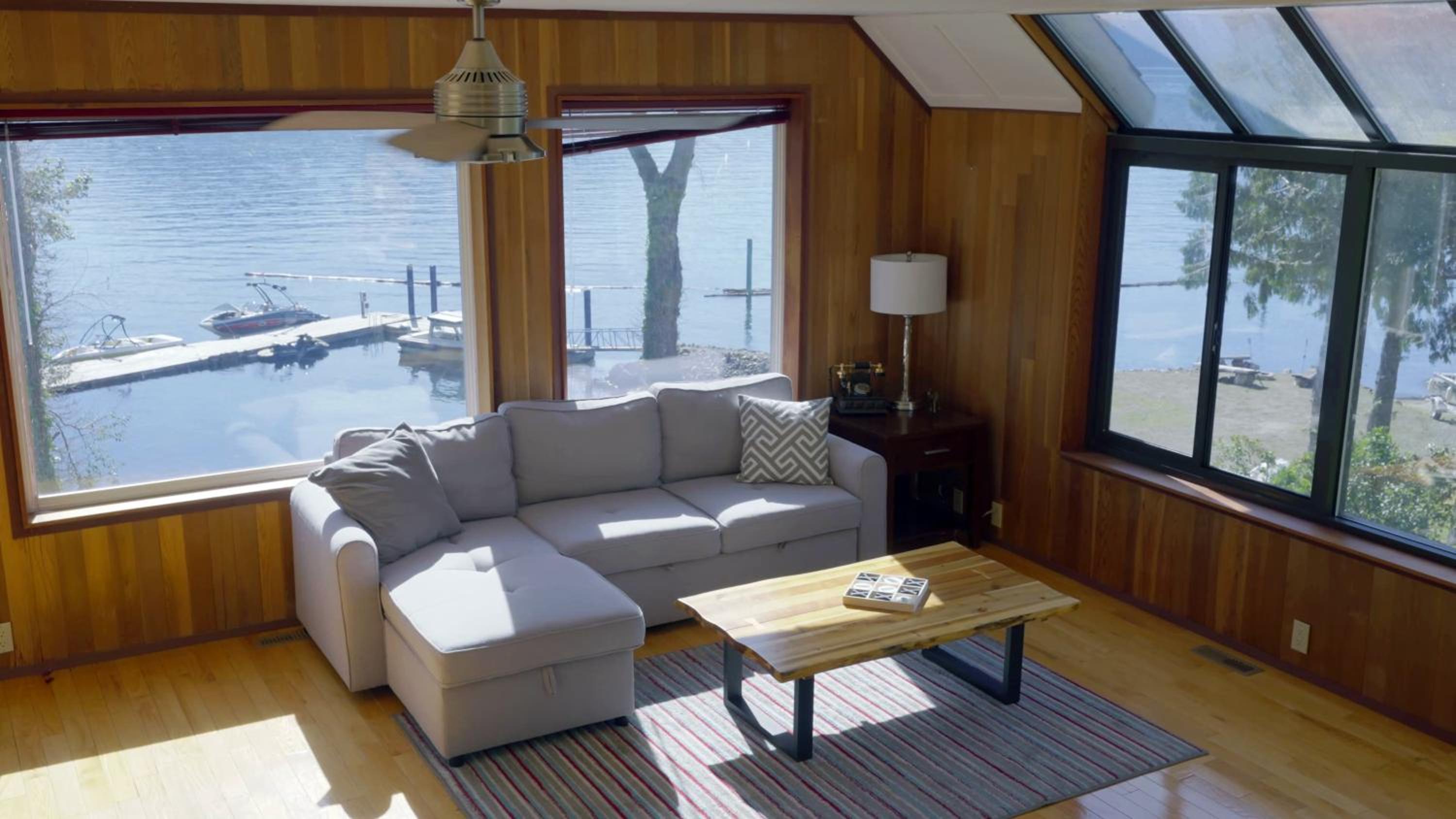 Three-Bedroom Villa photo 2