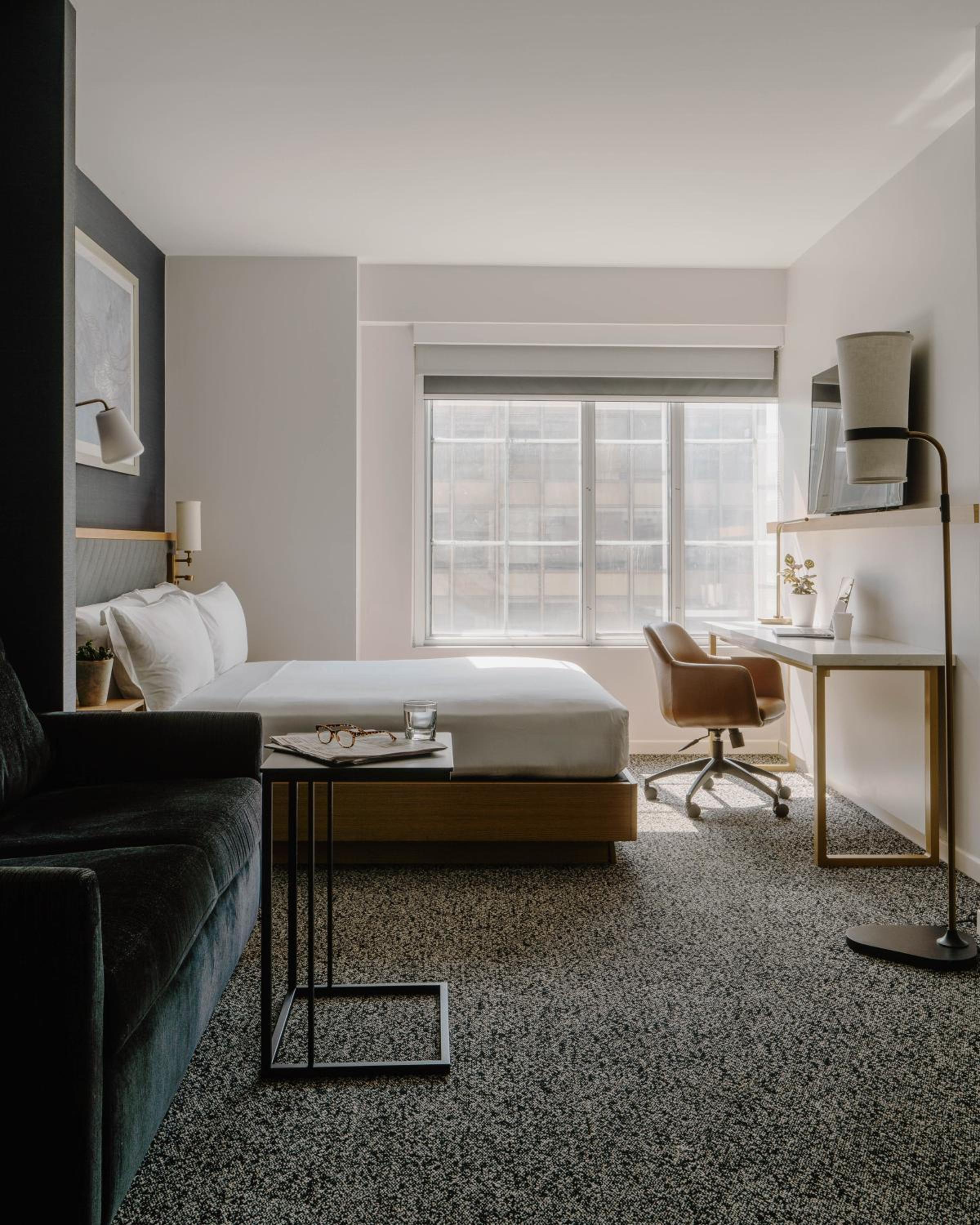Superior Queen Room - Photo 8