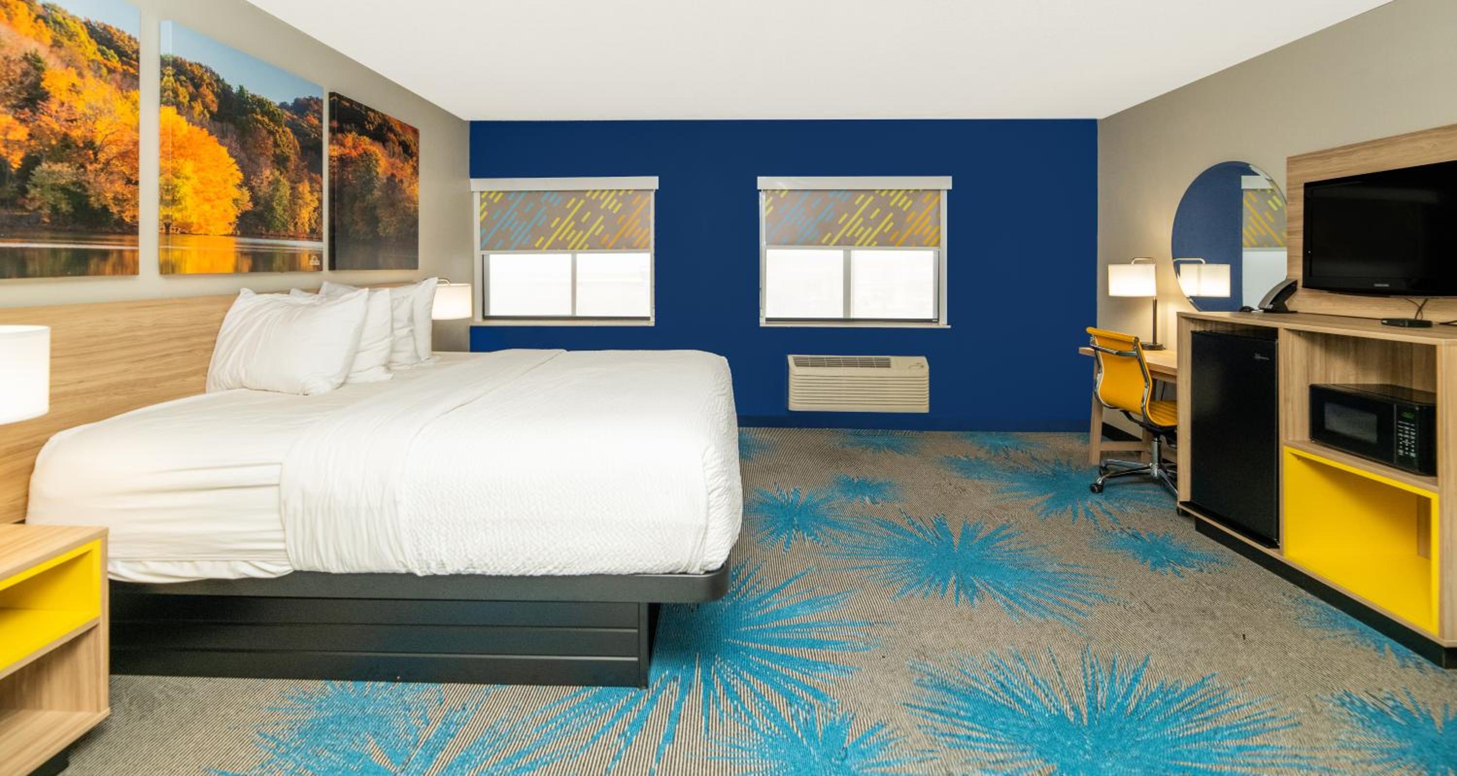 King Studio Suite -  Non-Smoking - Photo 5