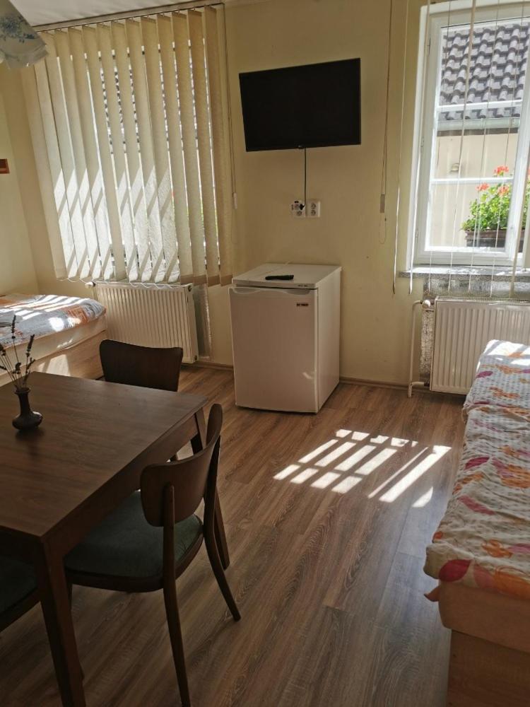 Quadruple Room - Photo 4