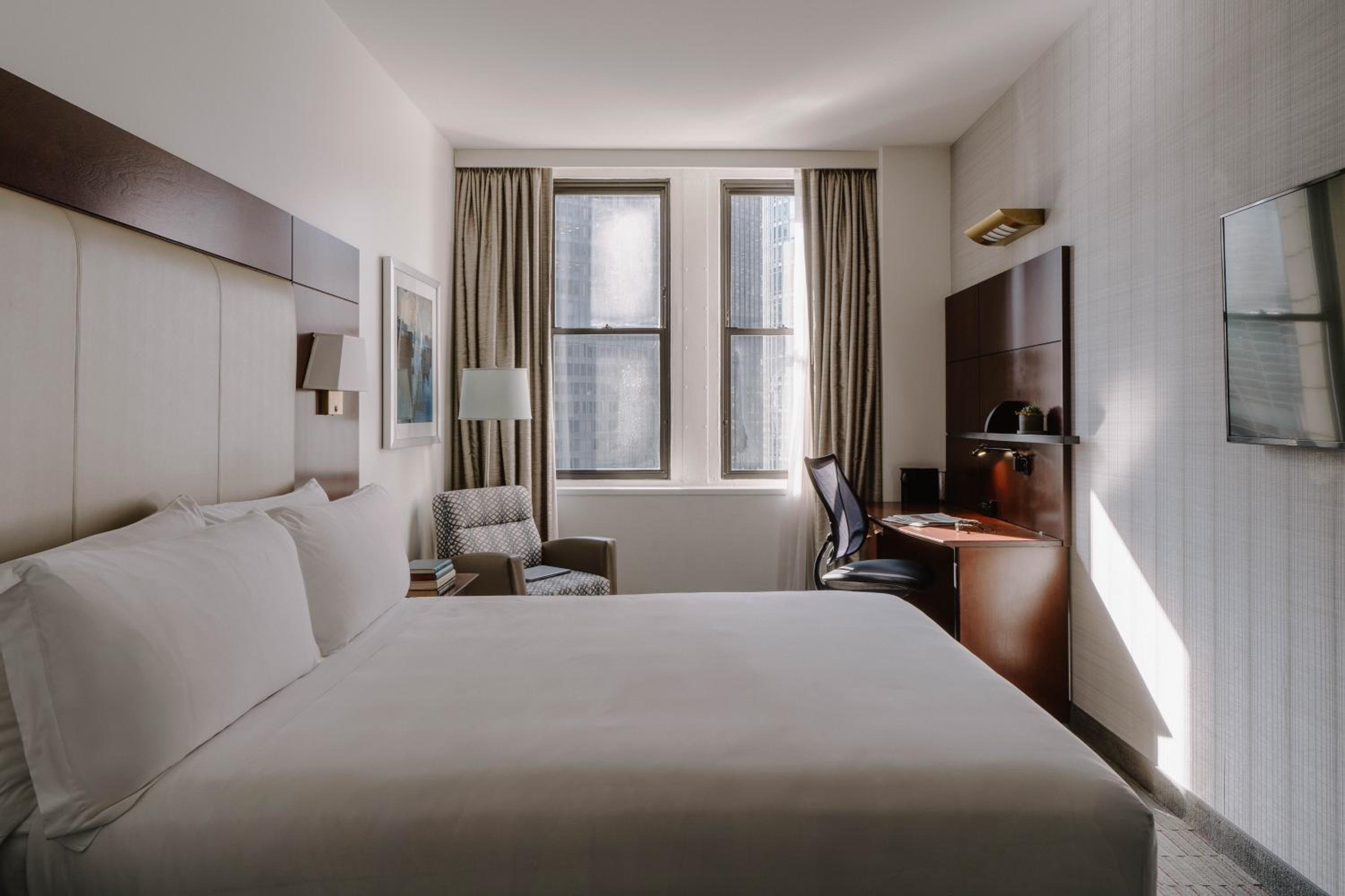 Standard Queen Room - Photo 3
