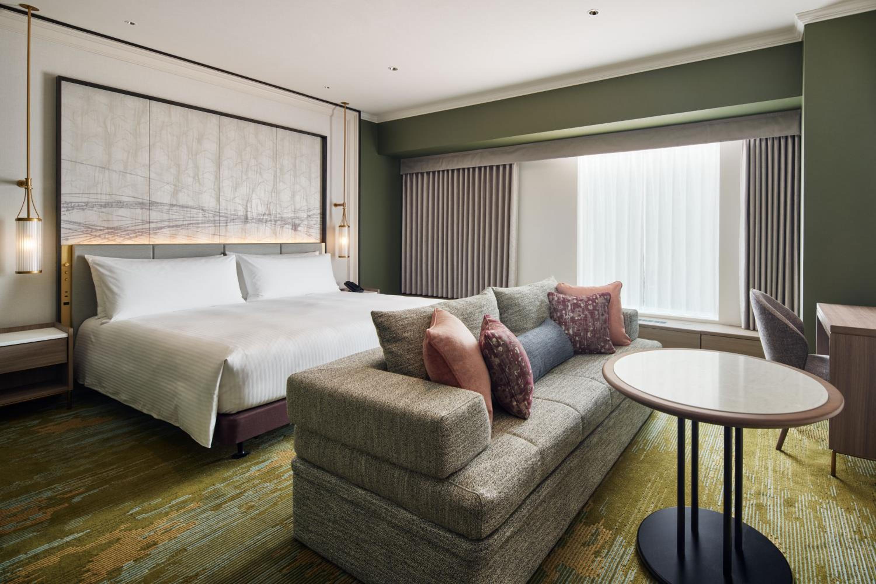 Standard King Room With Sofa Bed