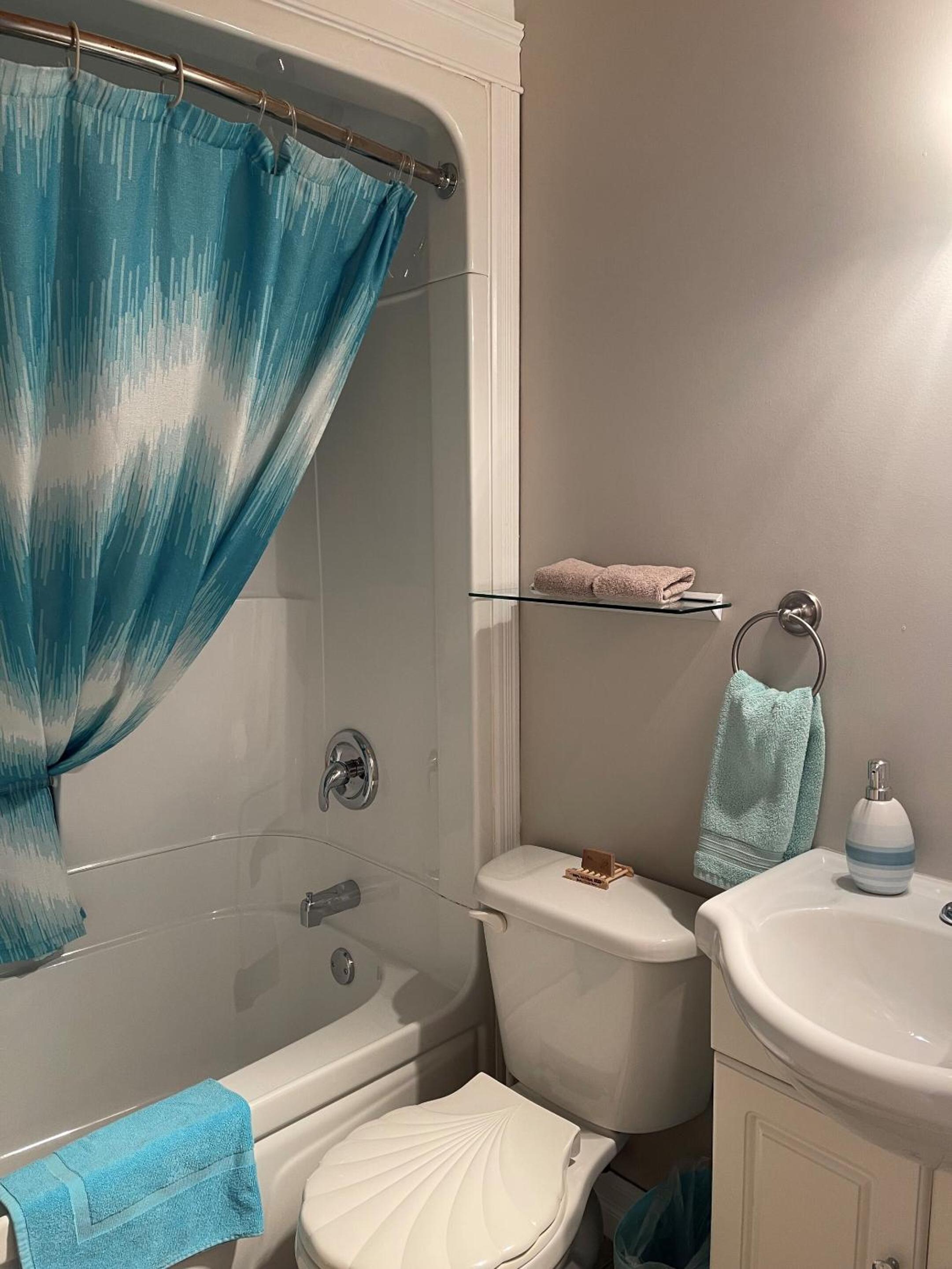 Double Room with Private Bathroom photo 2