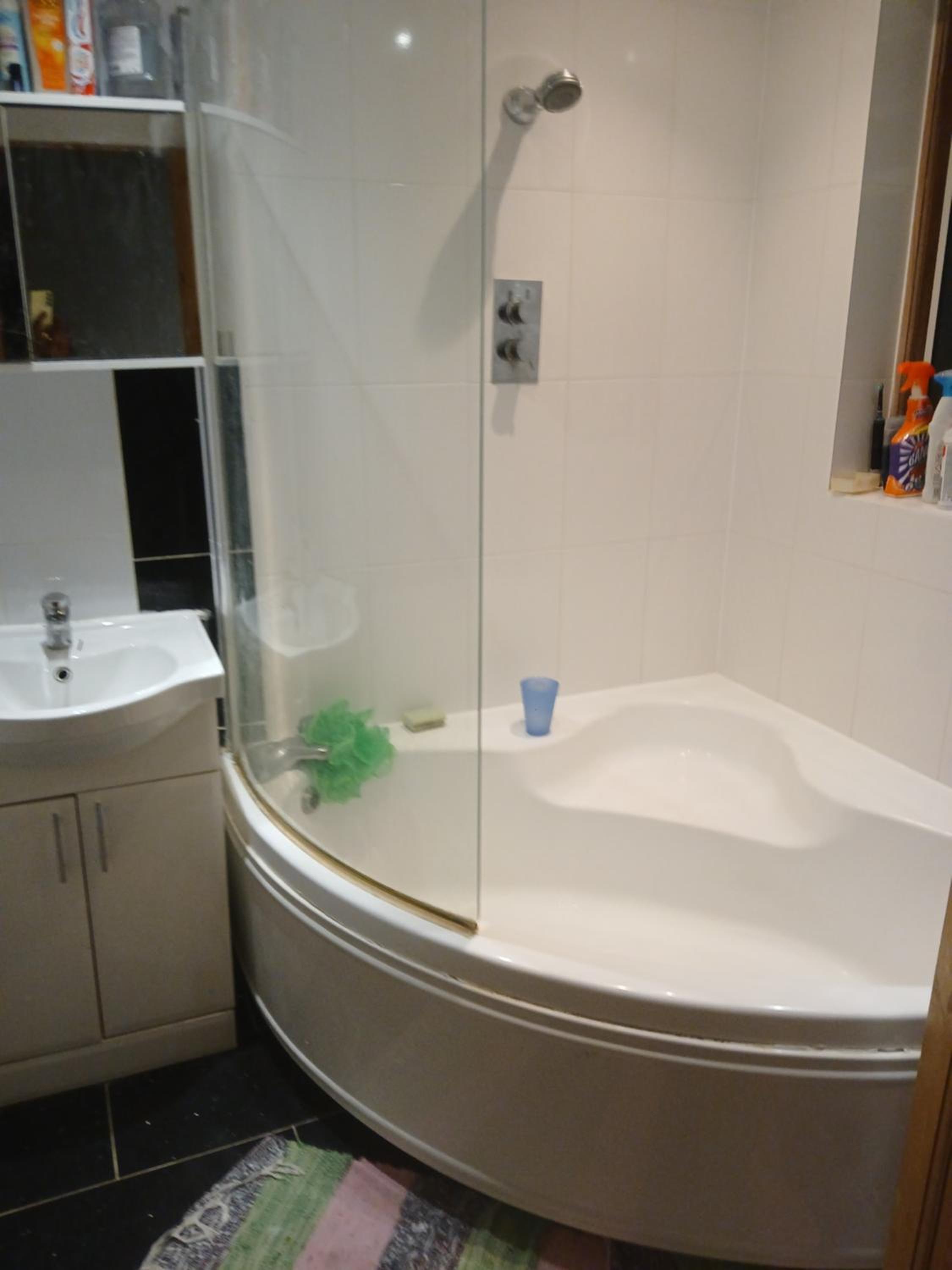 Deluxe Double Room with Extra Bed photo 2
