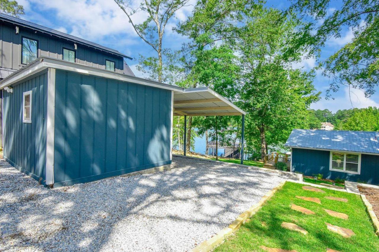 Four-Bedroom Vacation Home photo 3