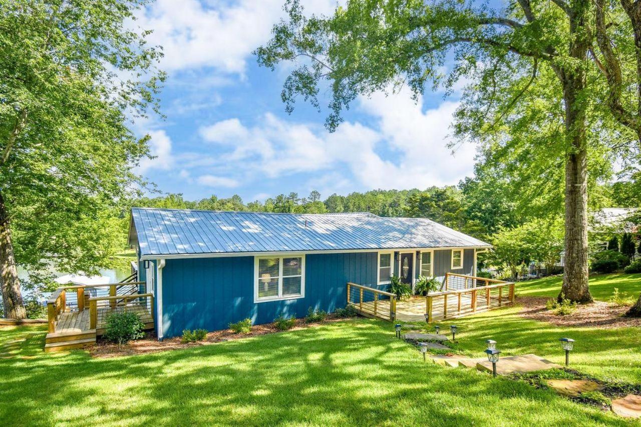 Four-Bedroom Vacation Home photo 2