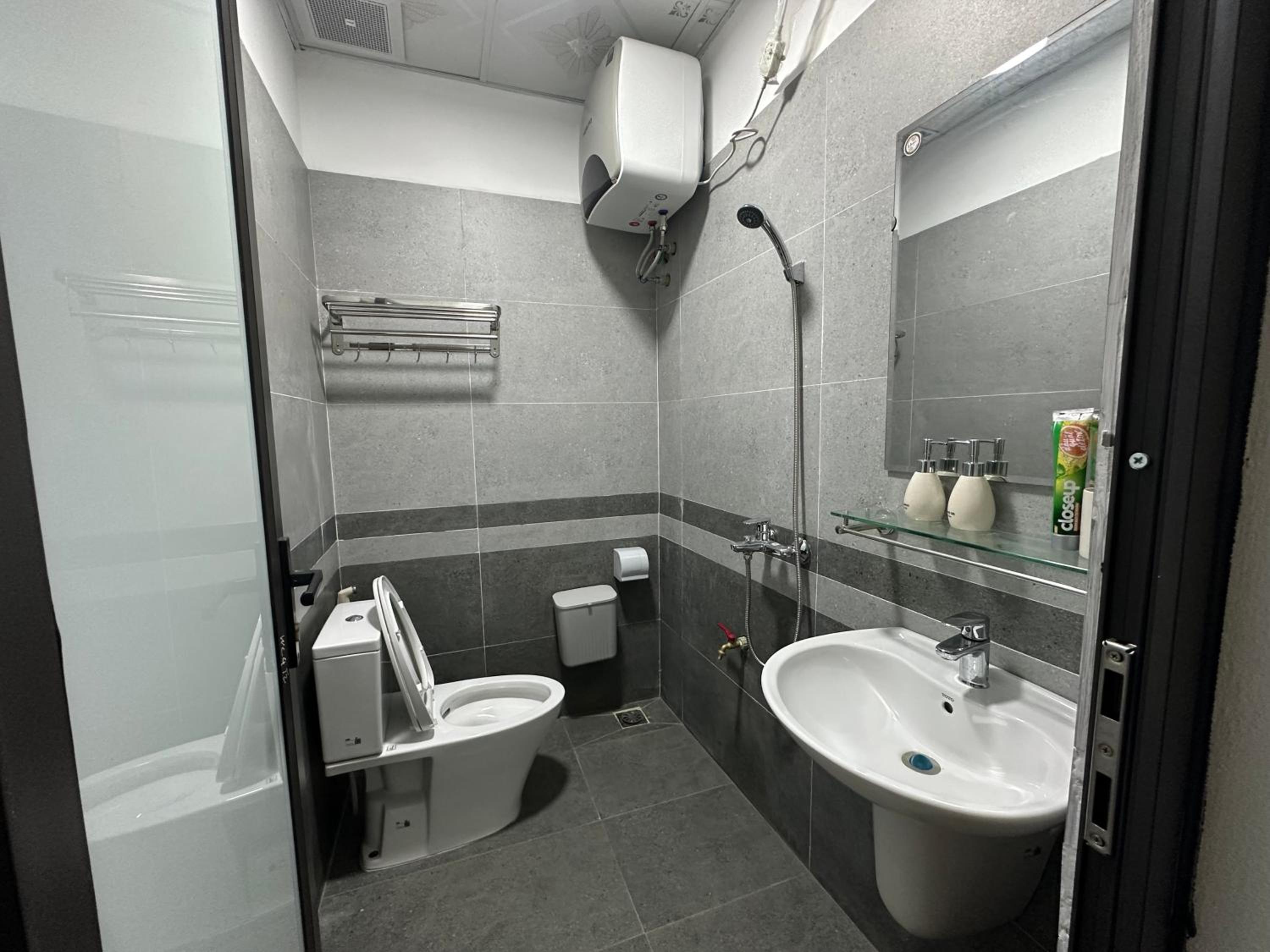 Single Room photo 3