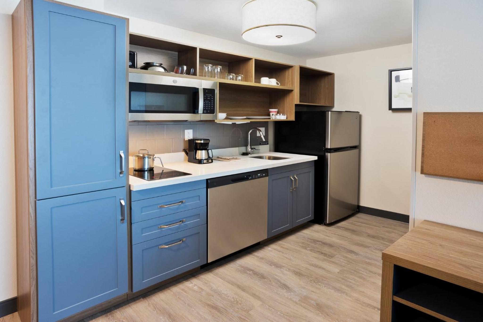 King Studio Suite - Photo 2