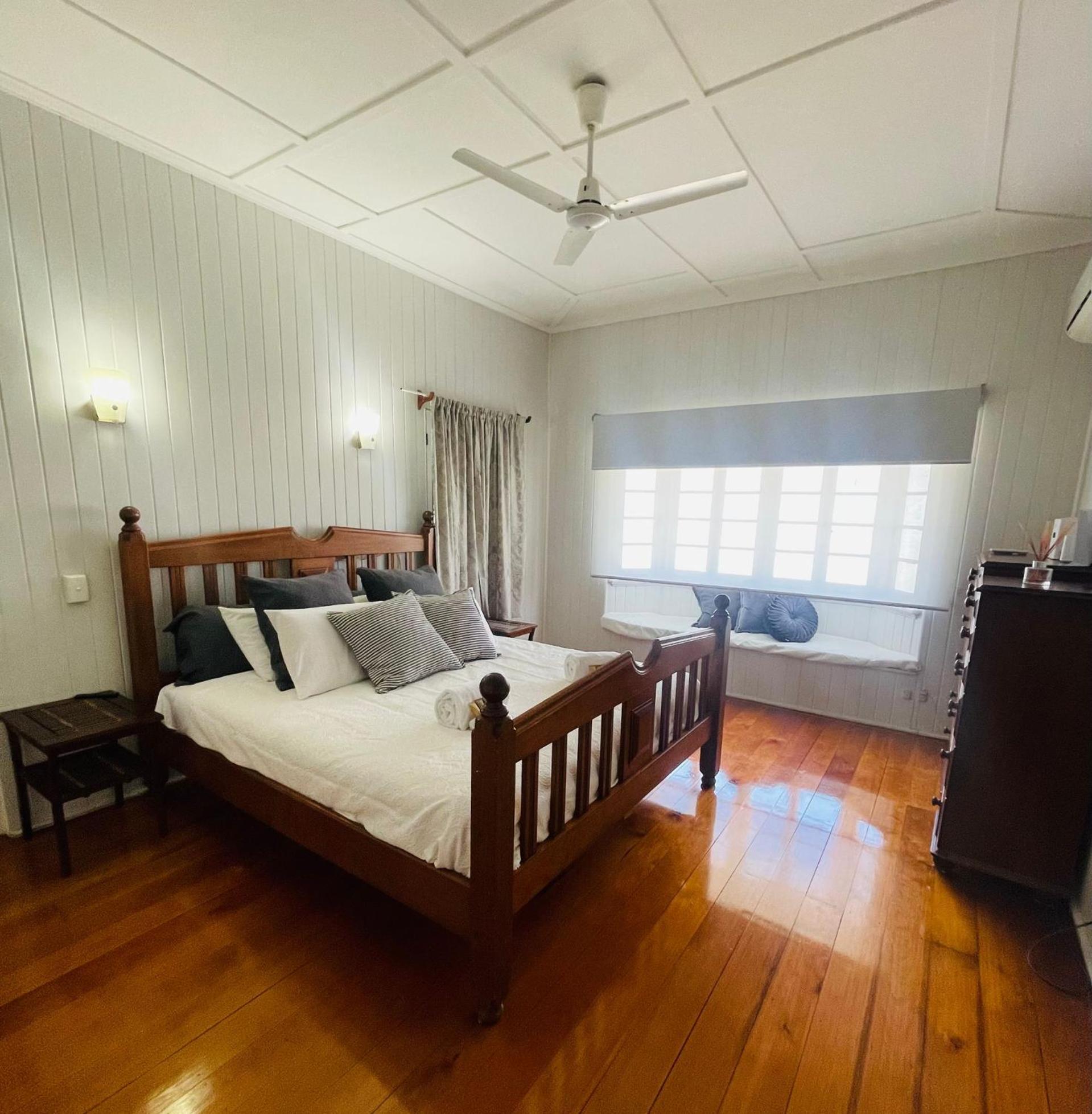 Four-Bedroom House photo 1