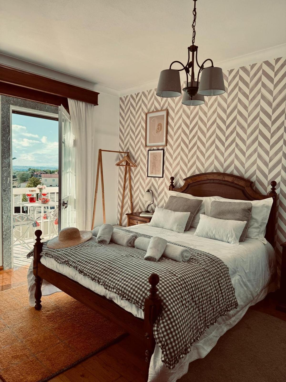 Double Room with Private Bathroom photo 1
