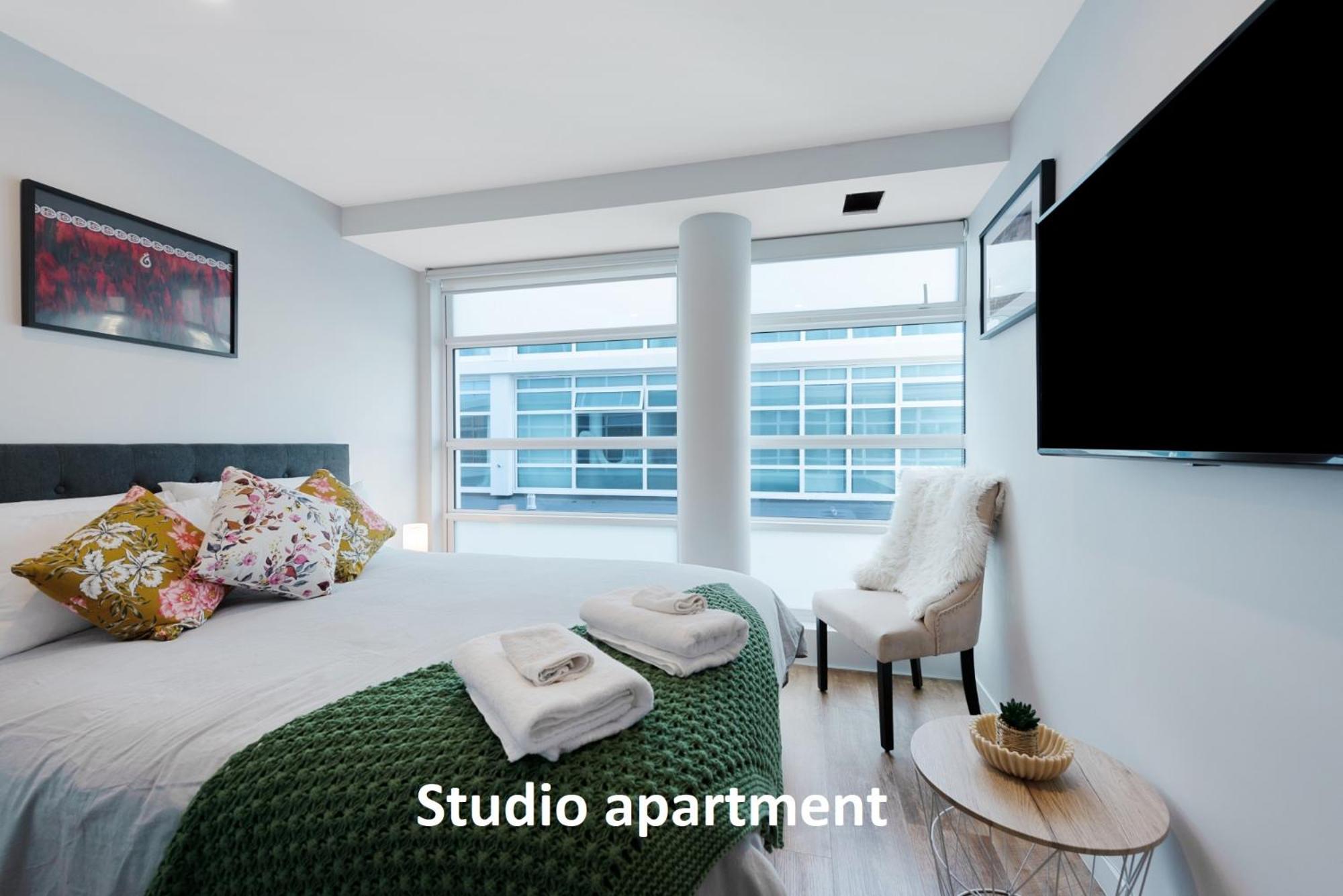 Studio Apartment photo 1