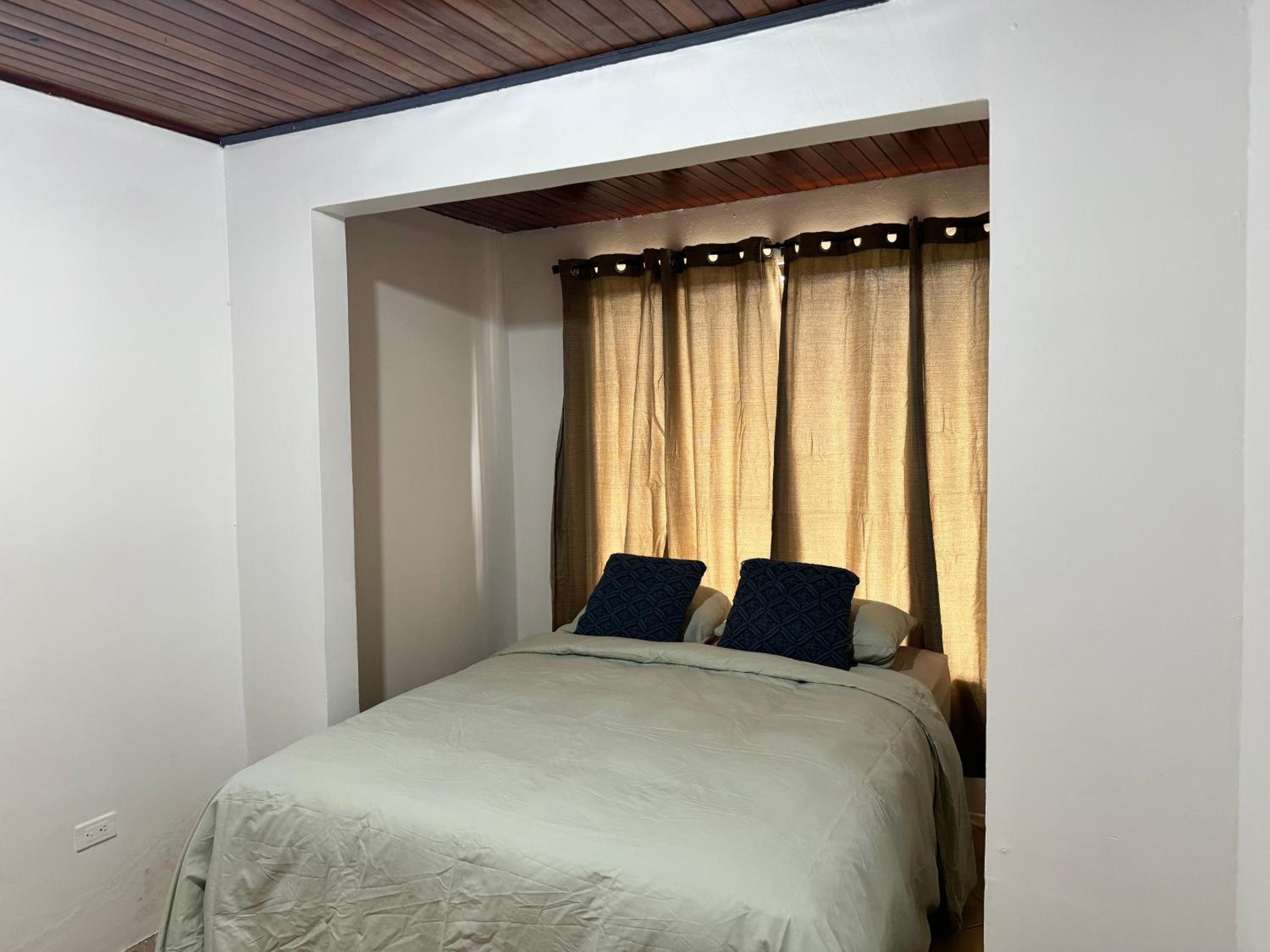 Villa photo 2