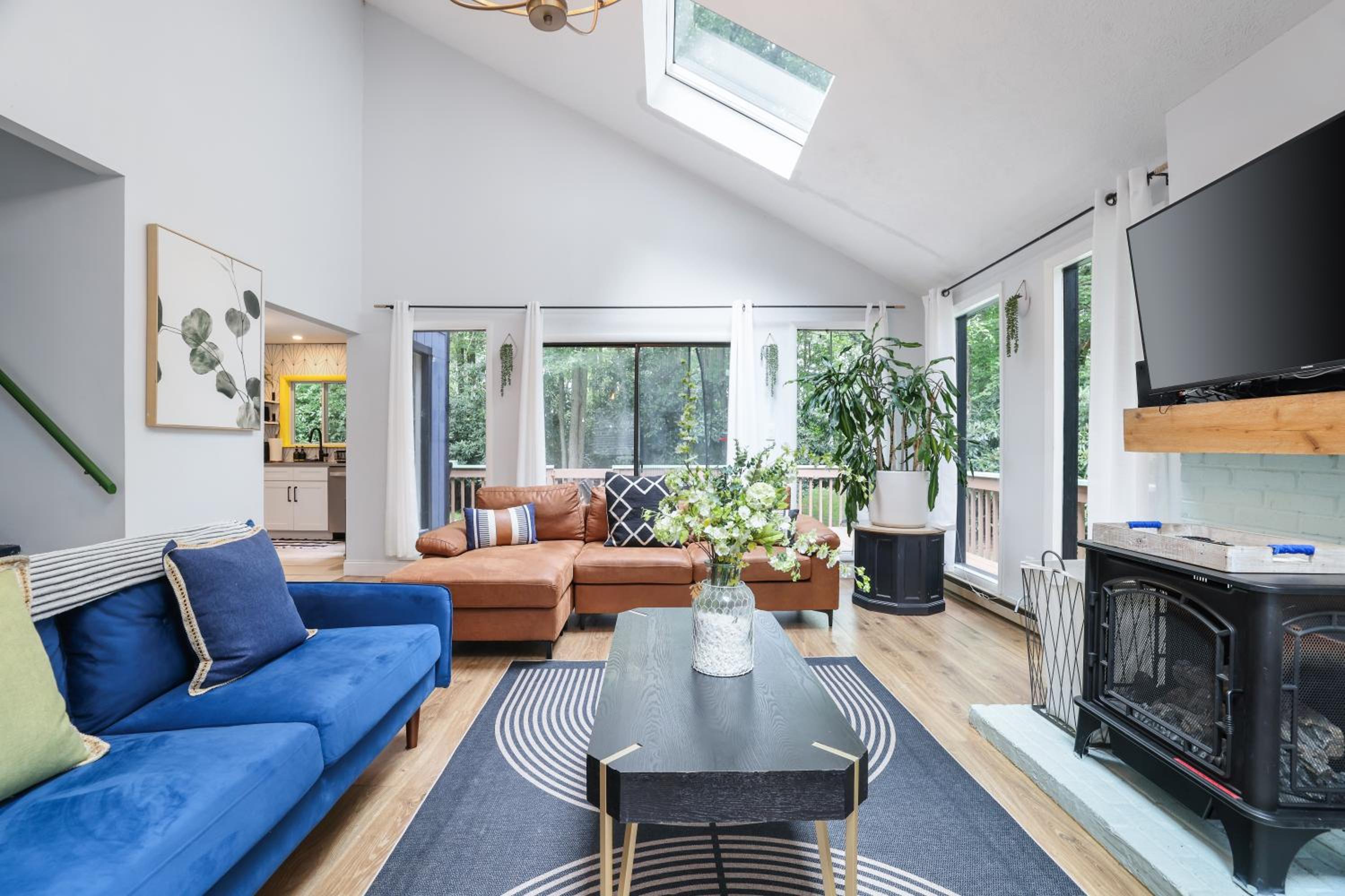 Three-Bedroom House photo 1