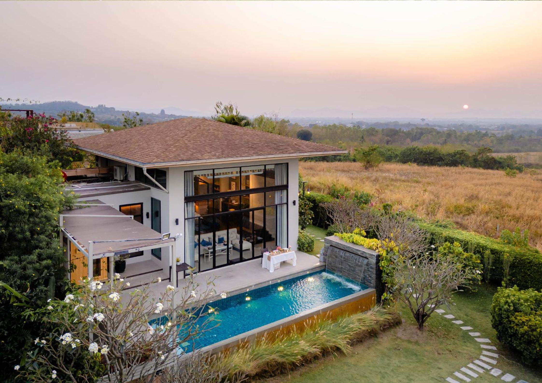 Panoramic Pool Villa with Temperature-Controlled Pool photo 2