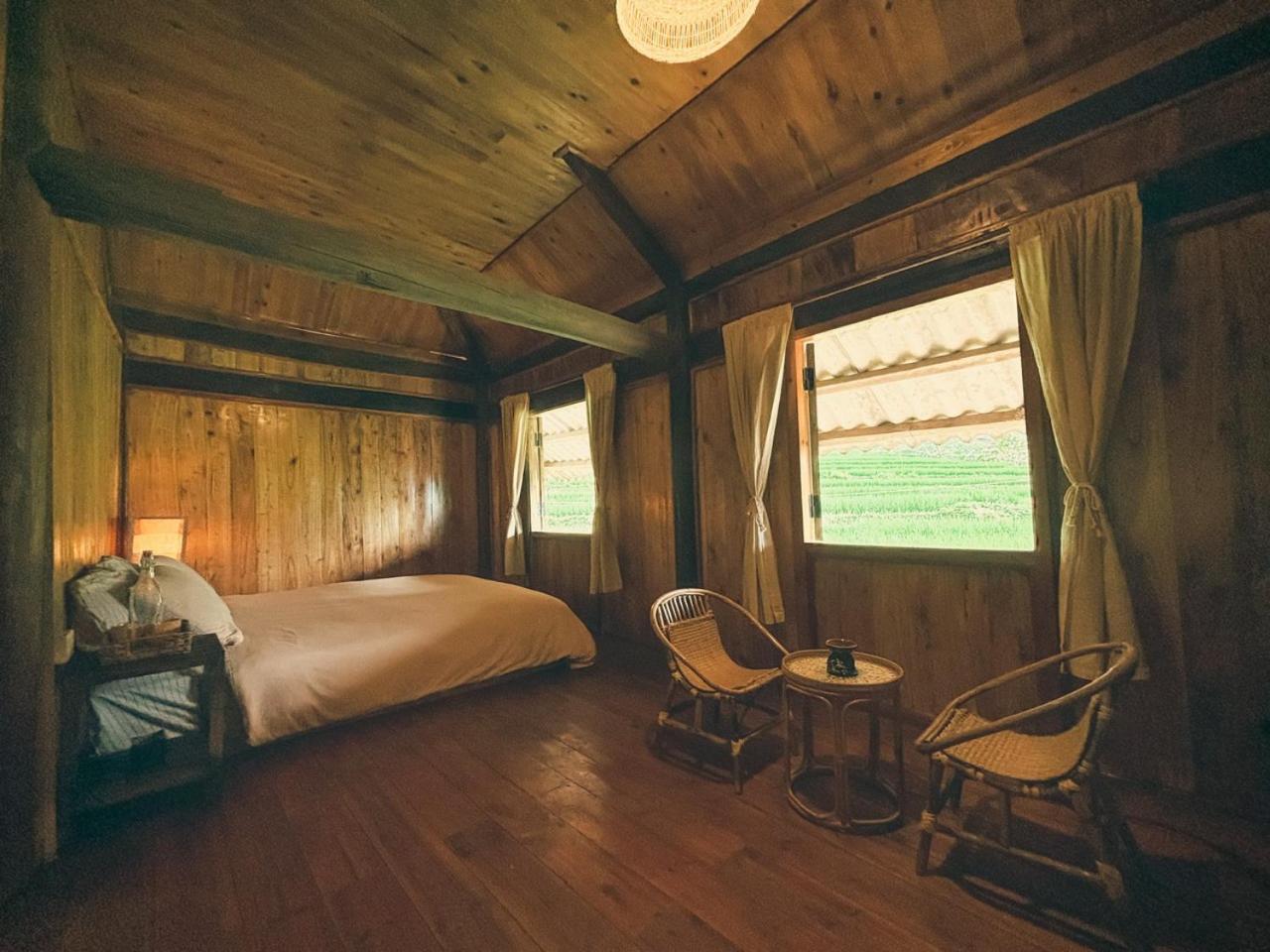 Queen Room with Garden View