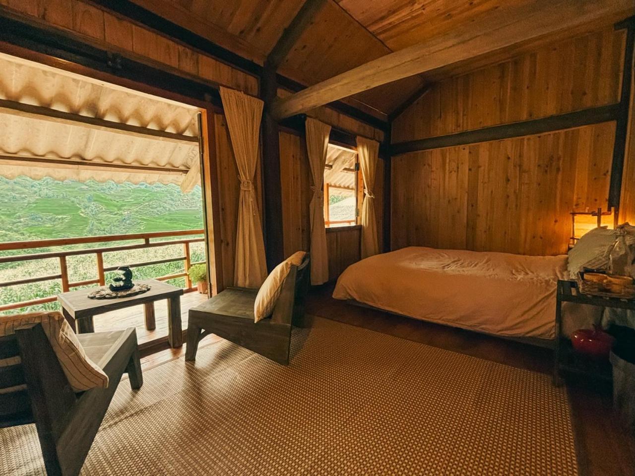 Queen Room with Balcony