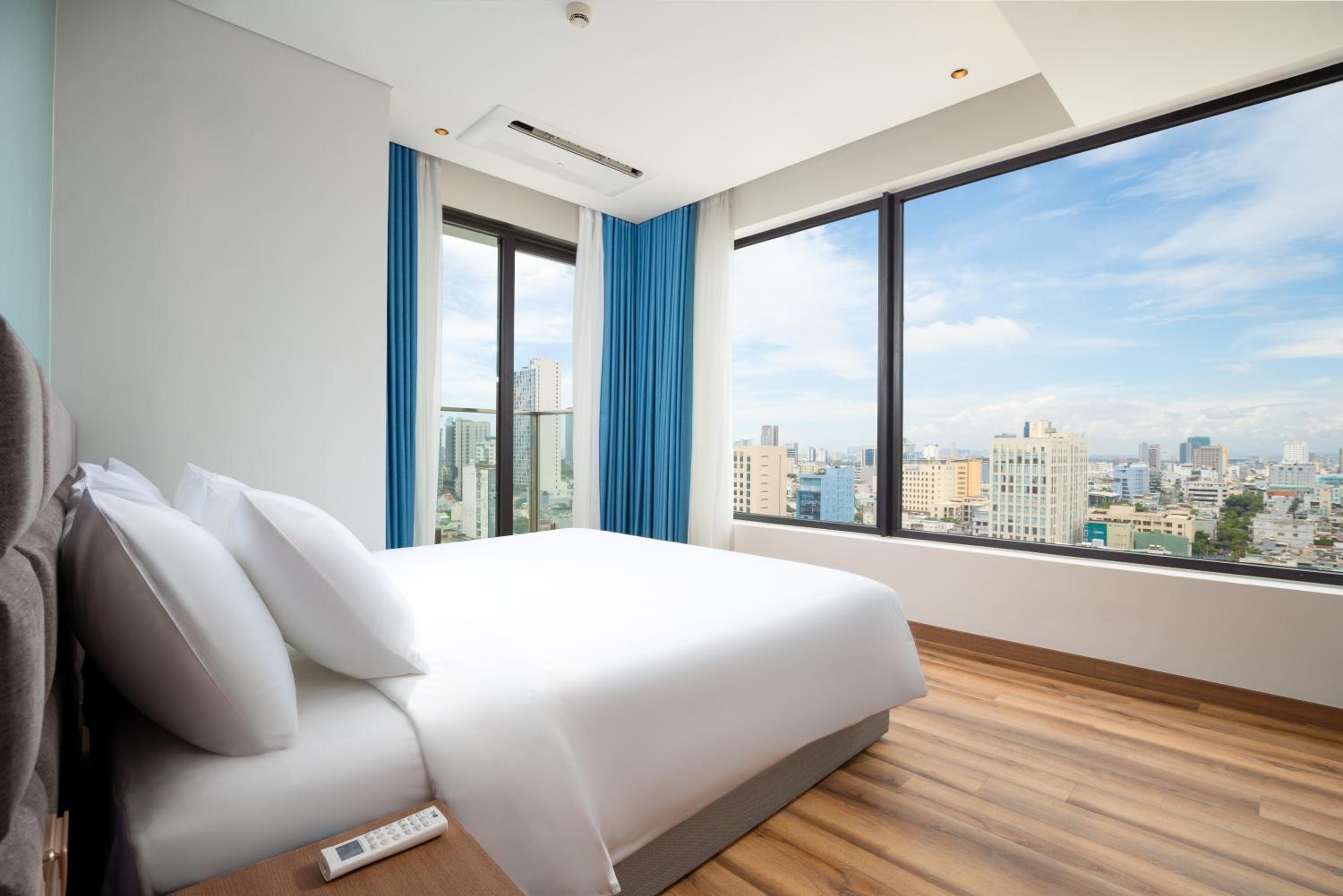 Three-Bedroom Apartment Suite - Photo 8