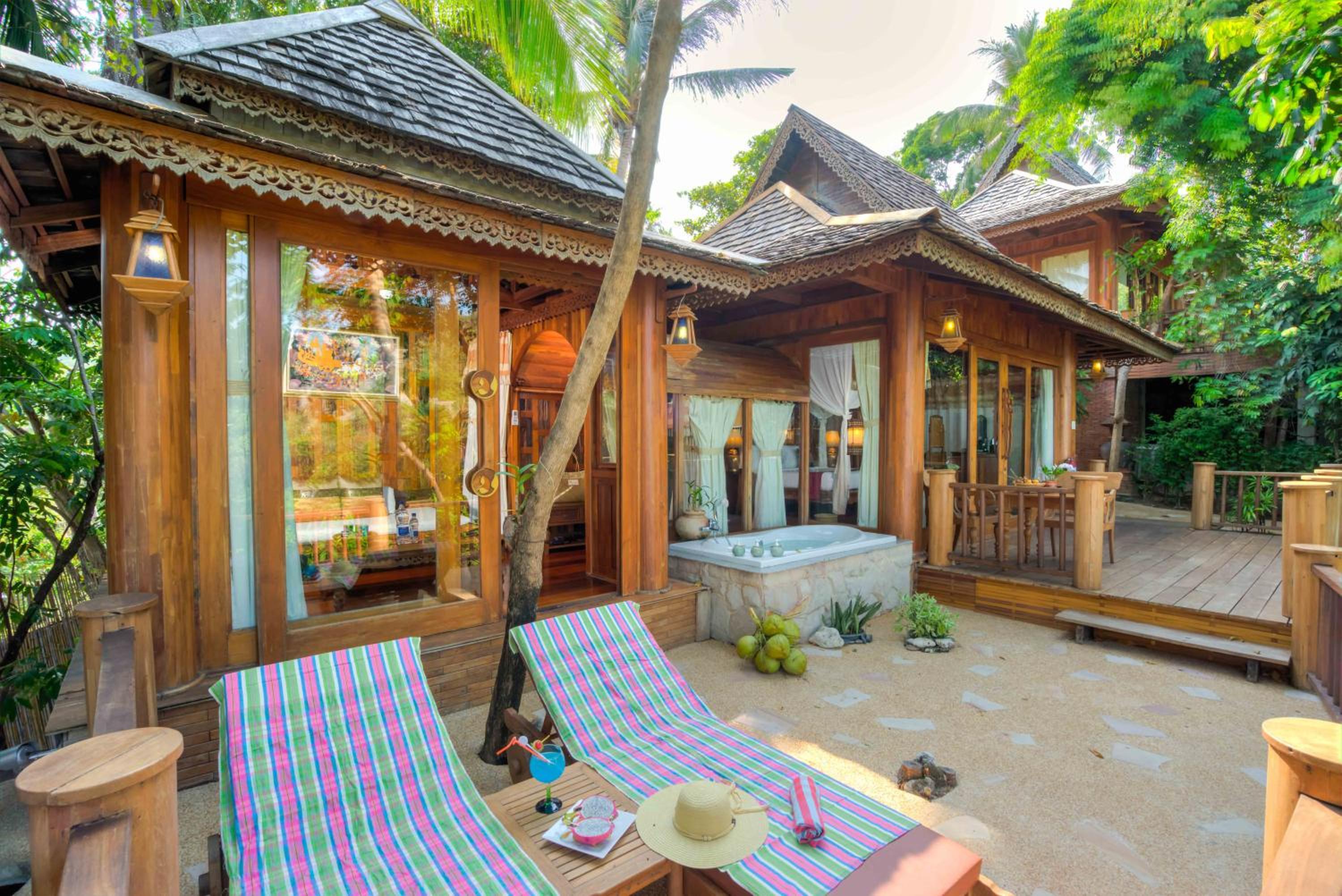 Sea View Villa - Outdoor Shower - Photo 3