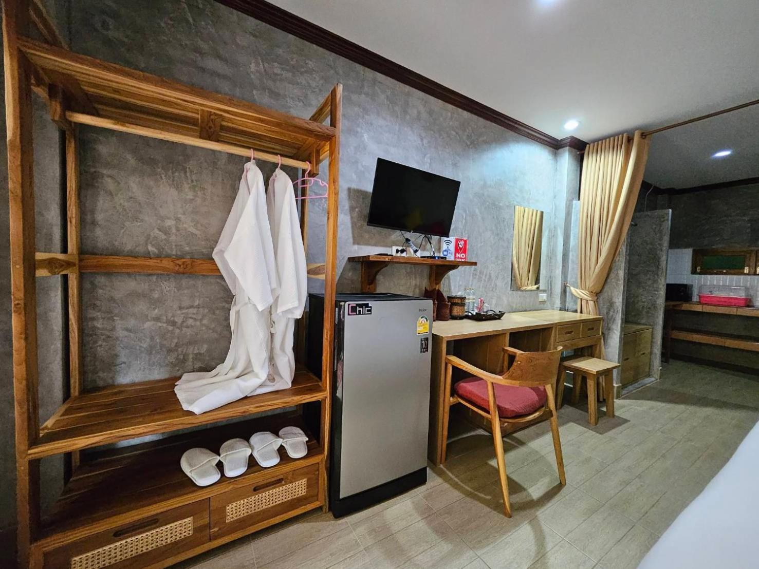  Superior Double Room with Pool Access photo 2