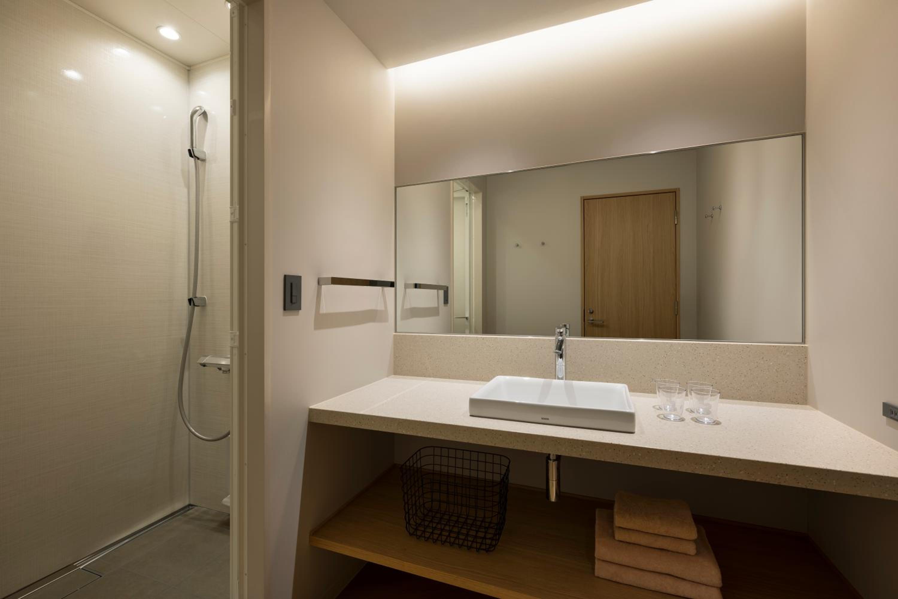 Deluxe Room - Photo 2