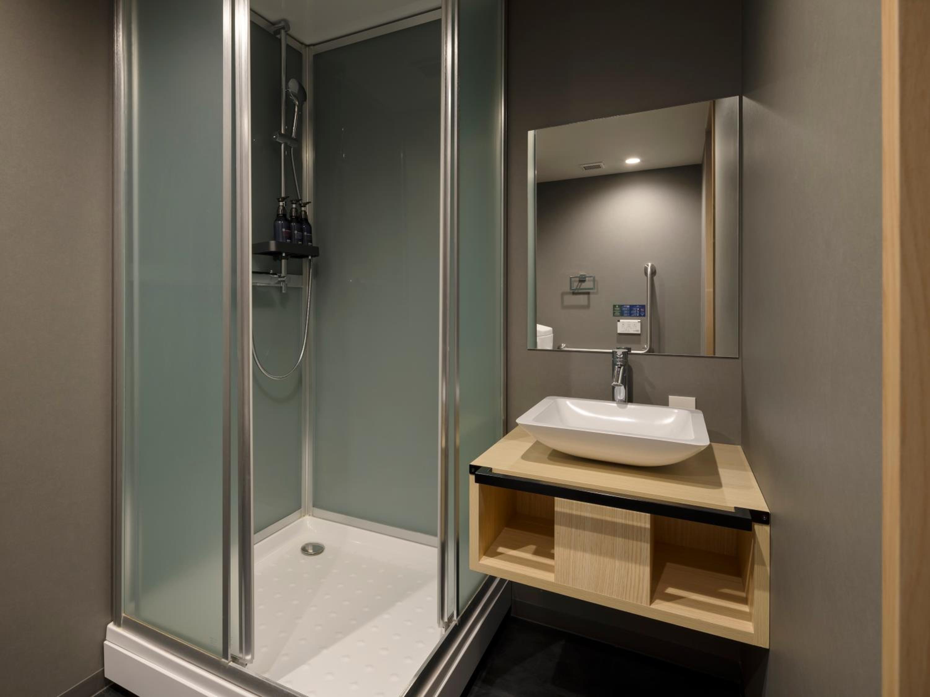 Superior Twin Room - Photo 2