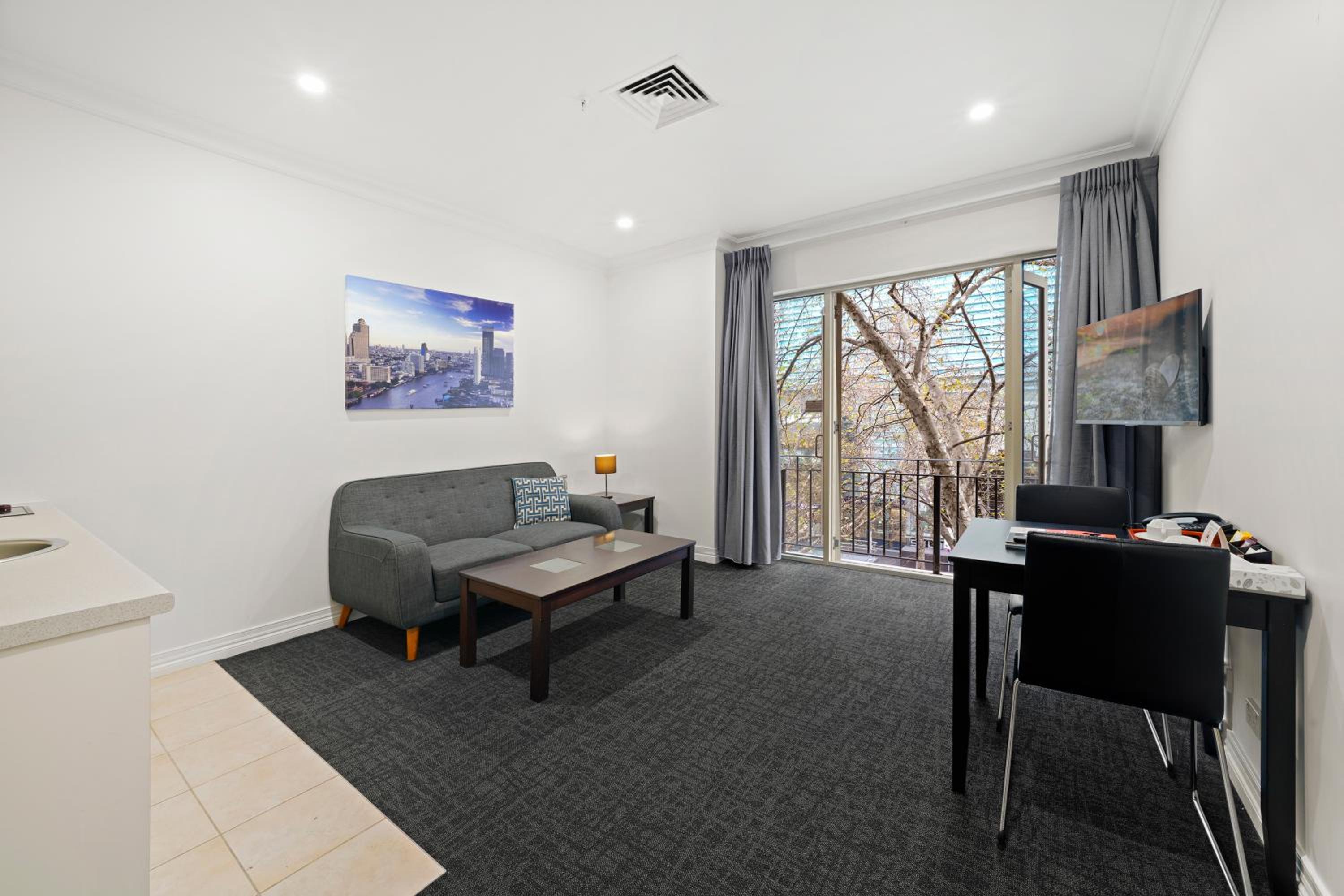 One Bedroom Standard Apartment - Photo 19